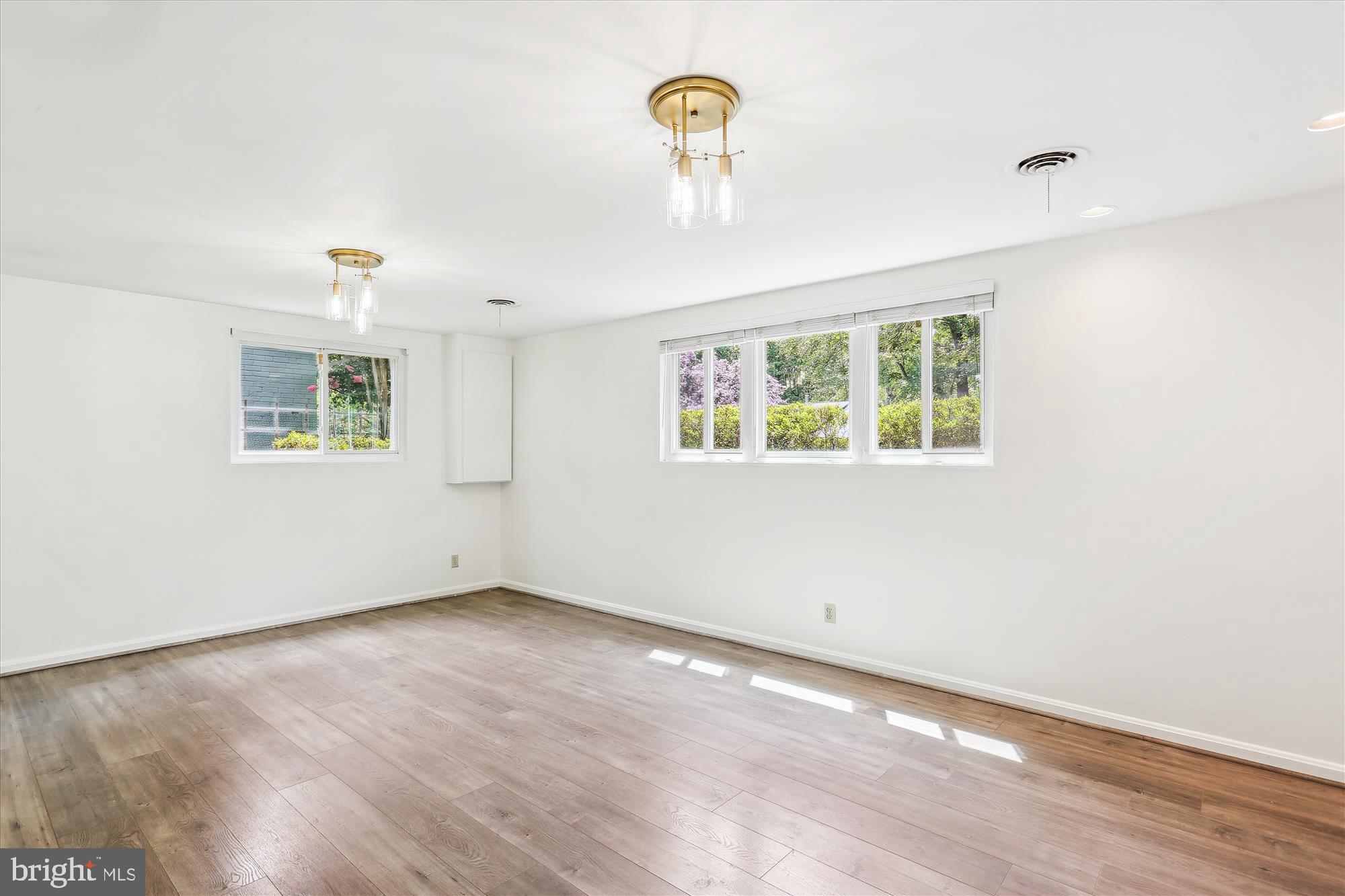 CARROLL KNOLLS - Residential