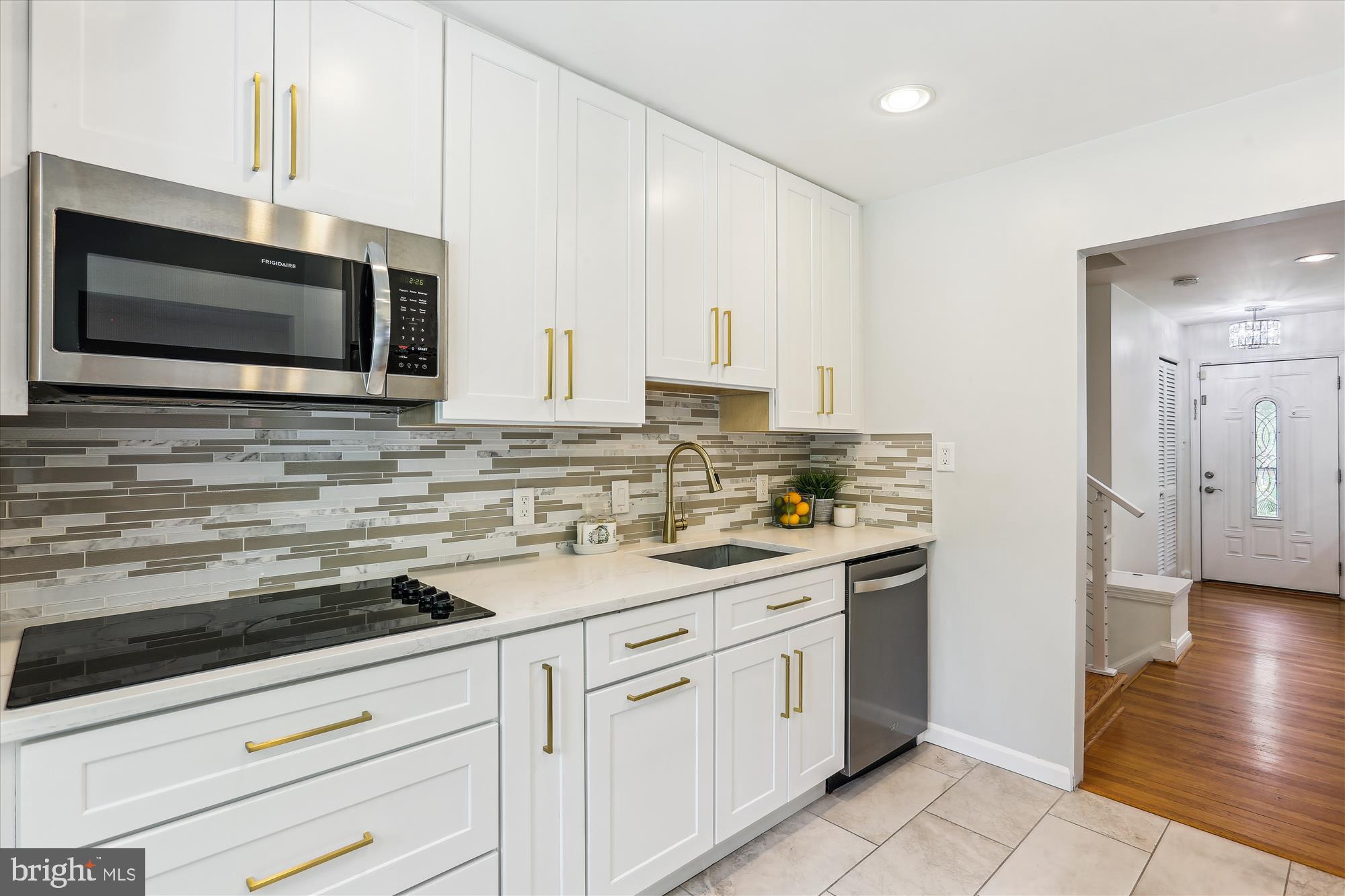 CARROLL KNOLLS - Residential