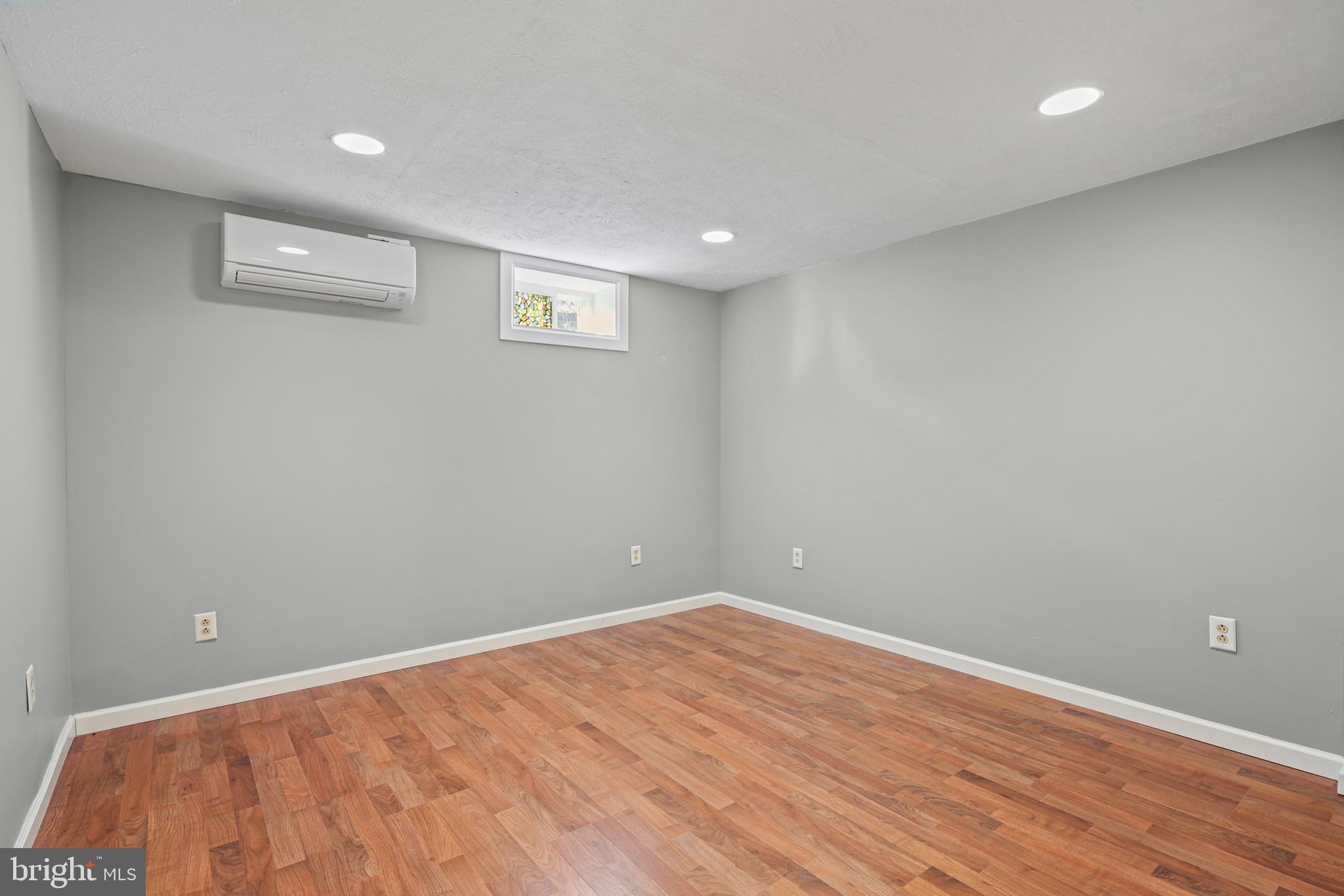 HARMONY HILLS - Residential