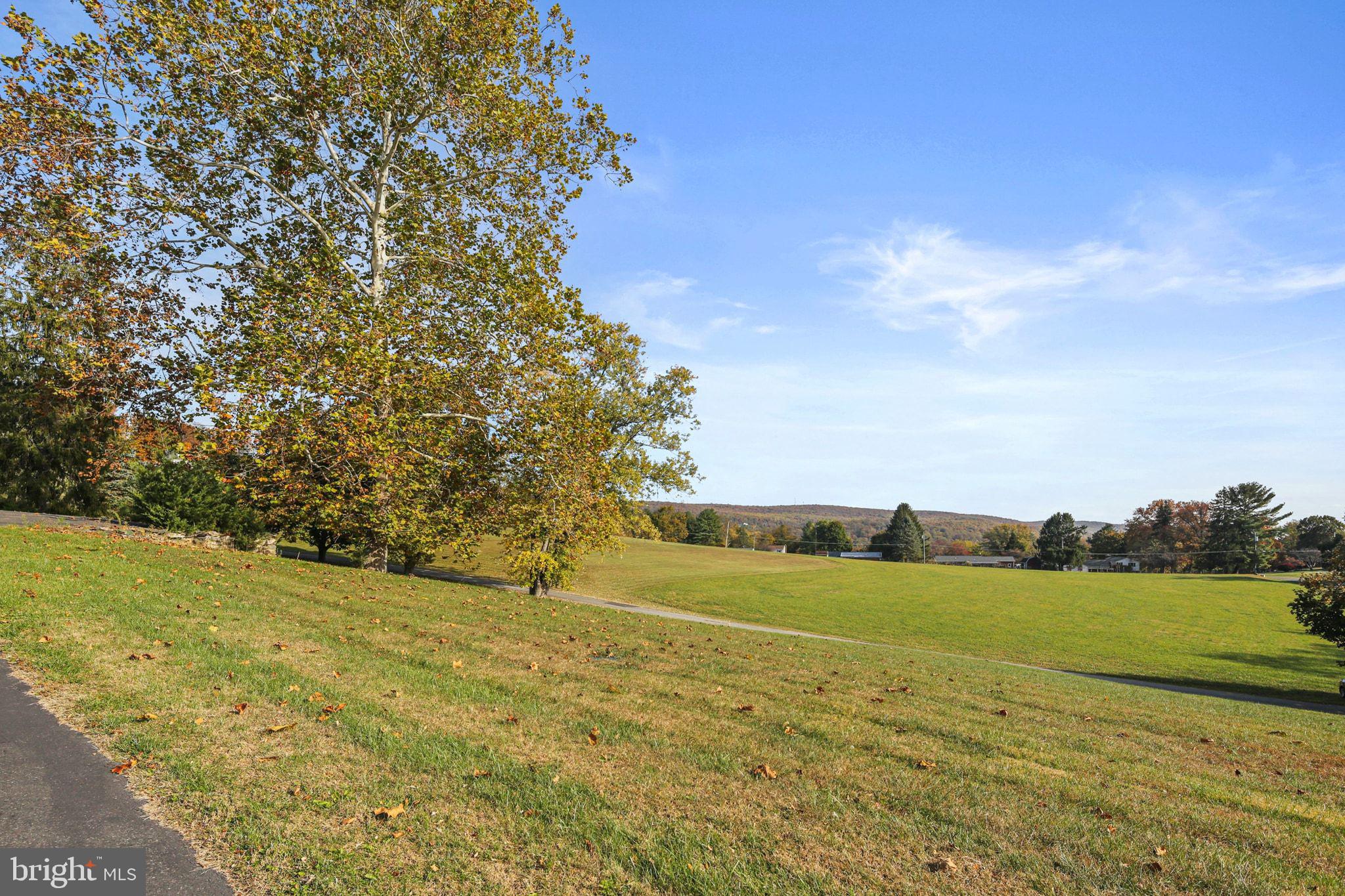 HARMONY HILLS - Residential