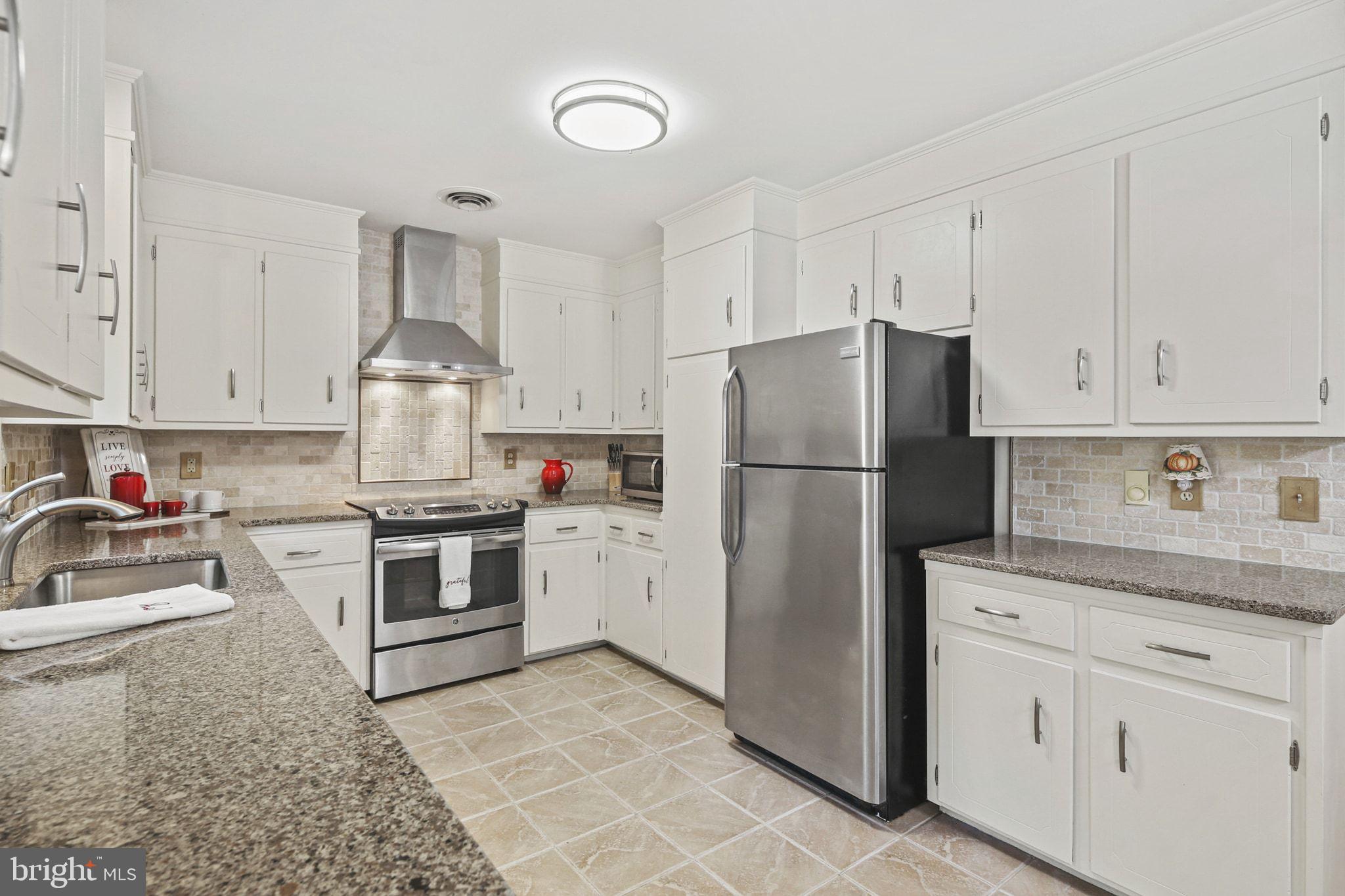 HARMONY HILLS - Residential