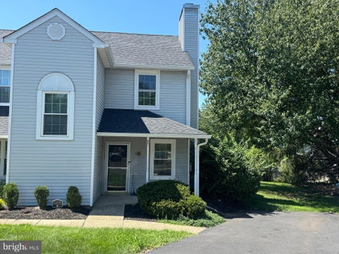 Townhouse For Rent - 24 Craig Court<br/> NEWTOWN, PA 18940