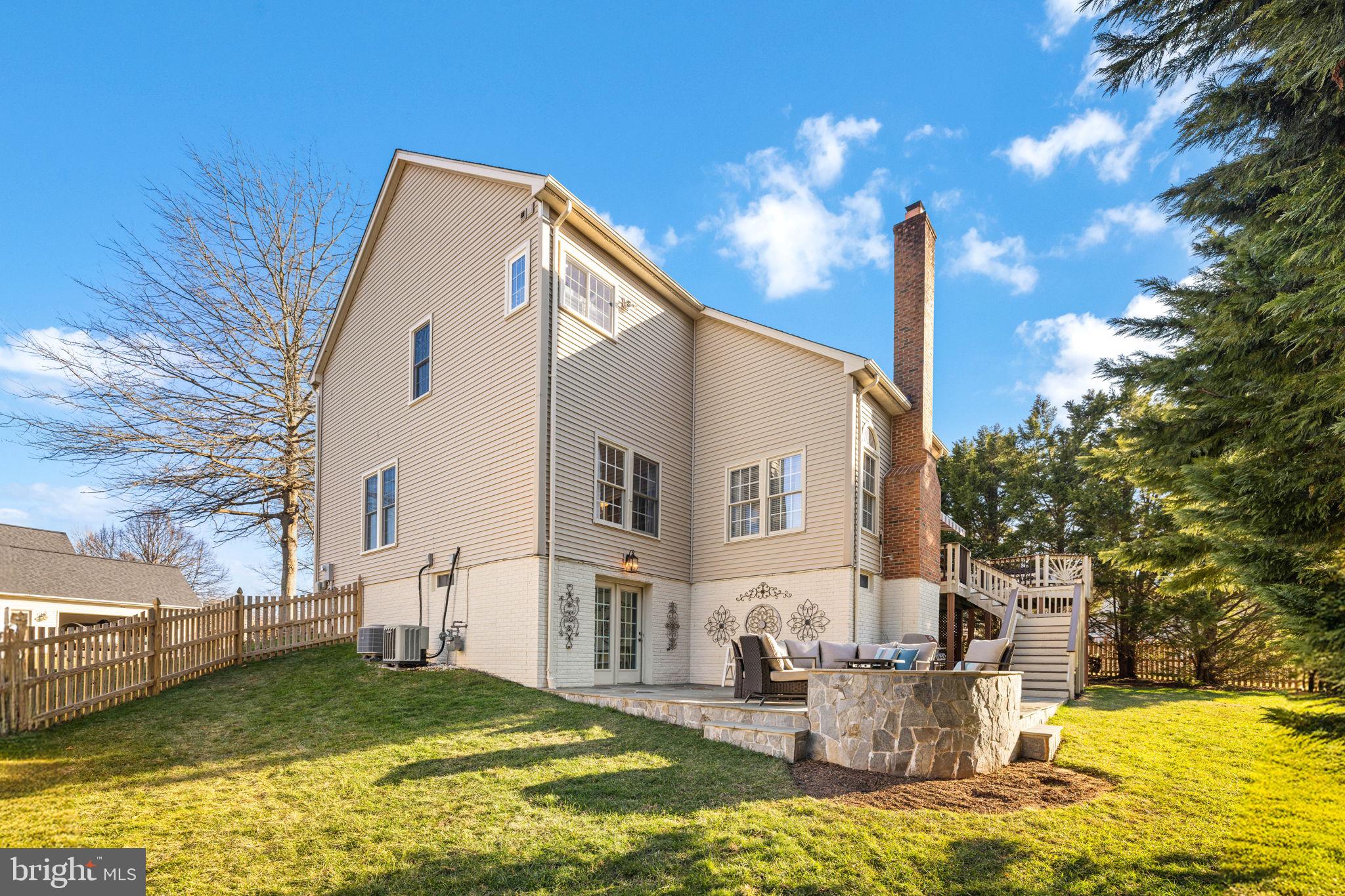 WOODS AT SOUTH RUN - Residential