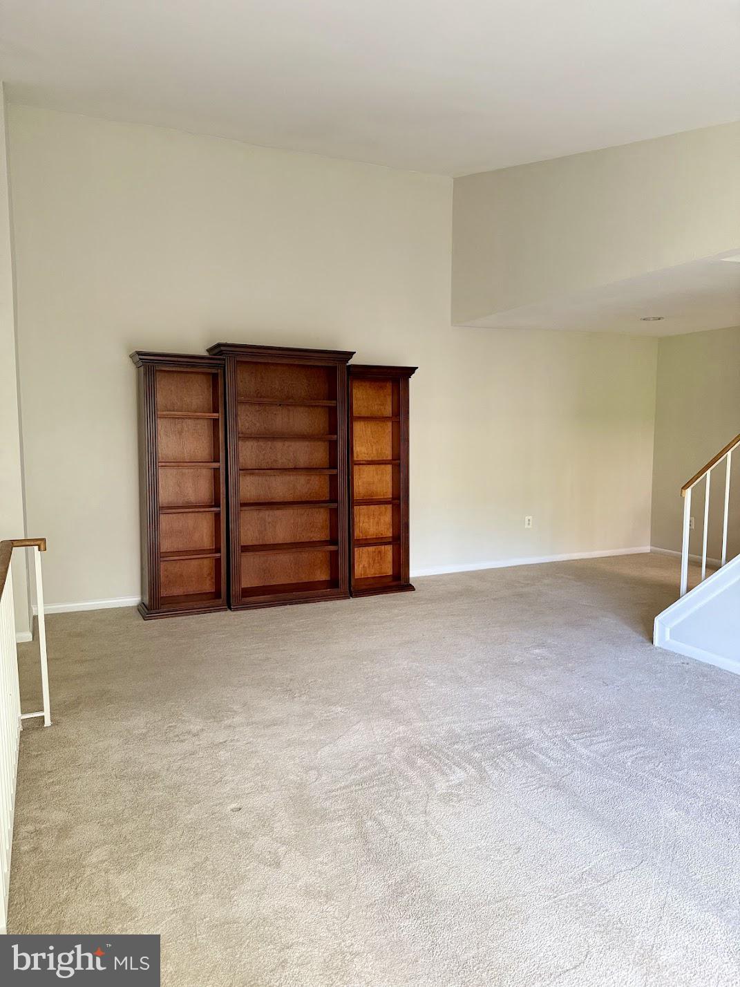 HOMELAND VILLAGE - Residential