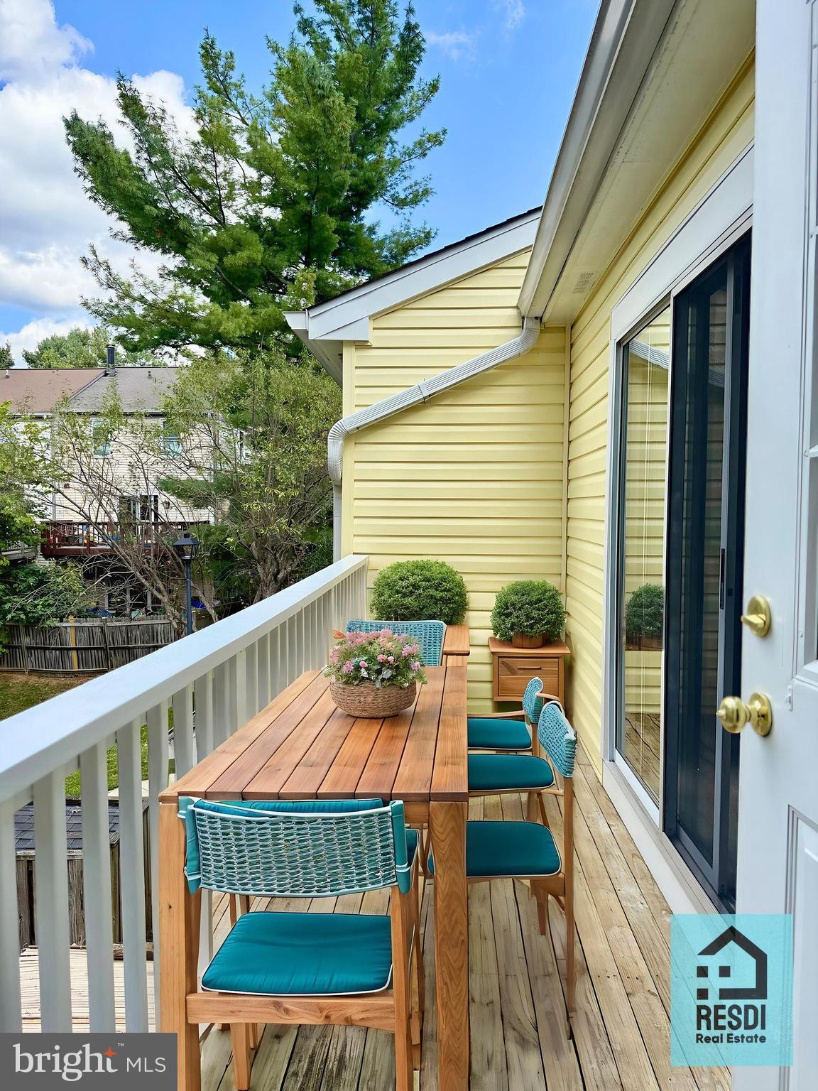 HOMELAND VILLAGE - Residential