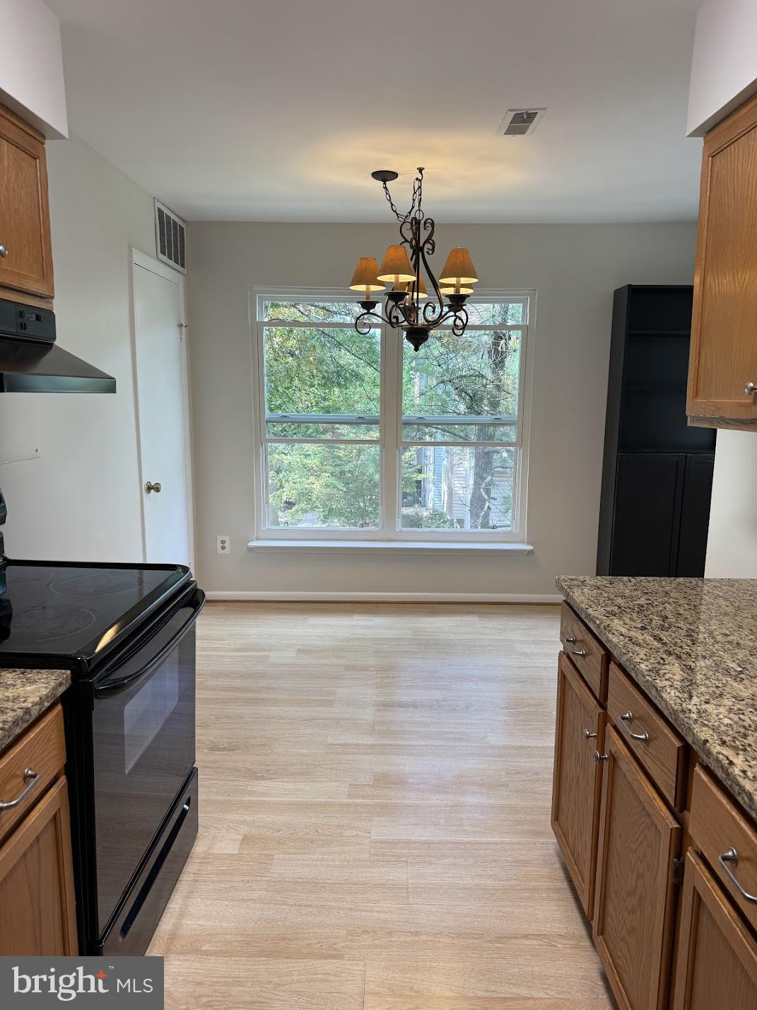 HOMELAND VILLAGE - Residential