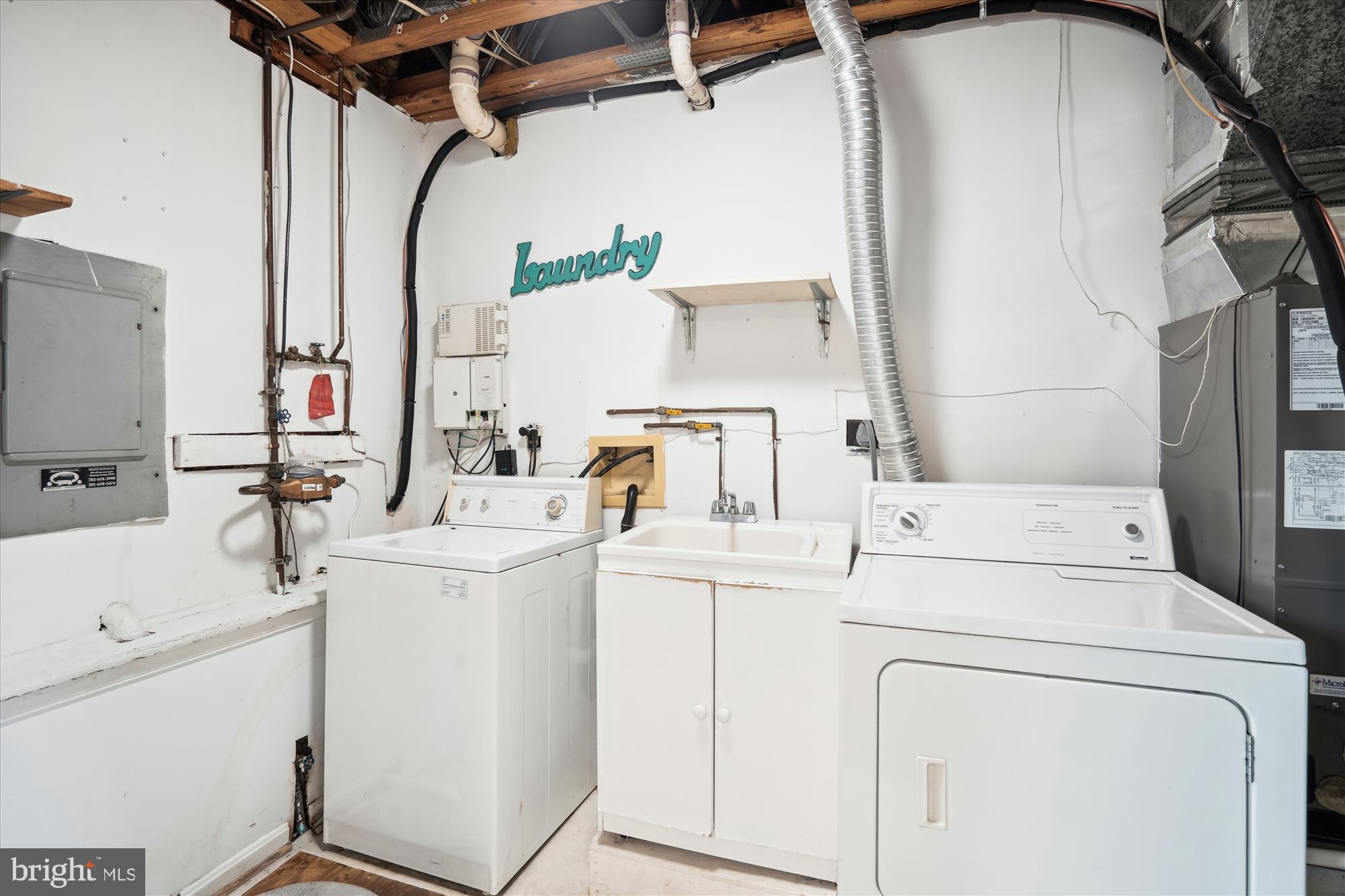 BOWIE - Residential Lease