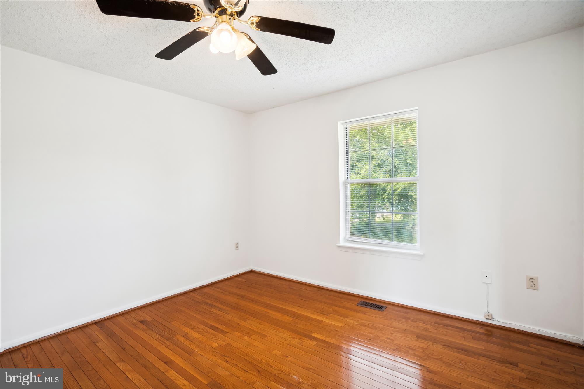 BOWIE - Residential Lease