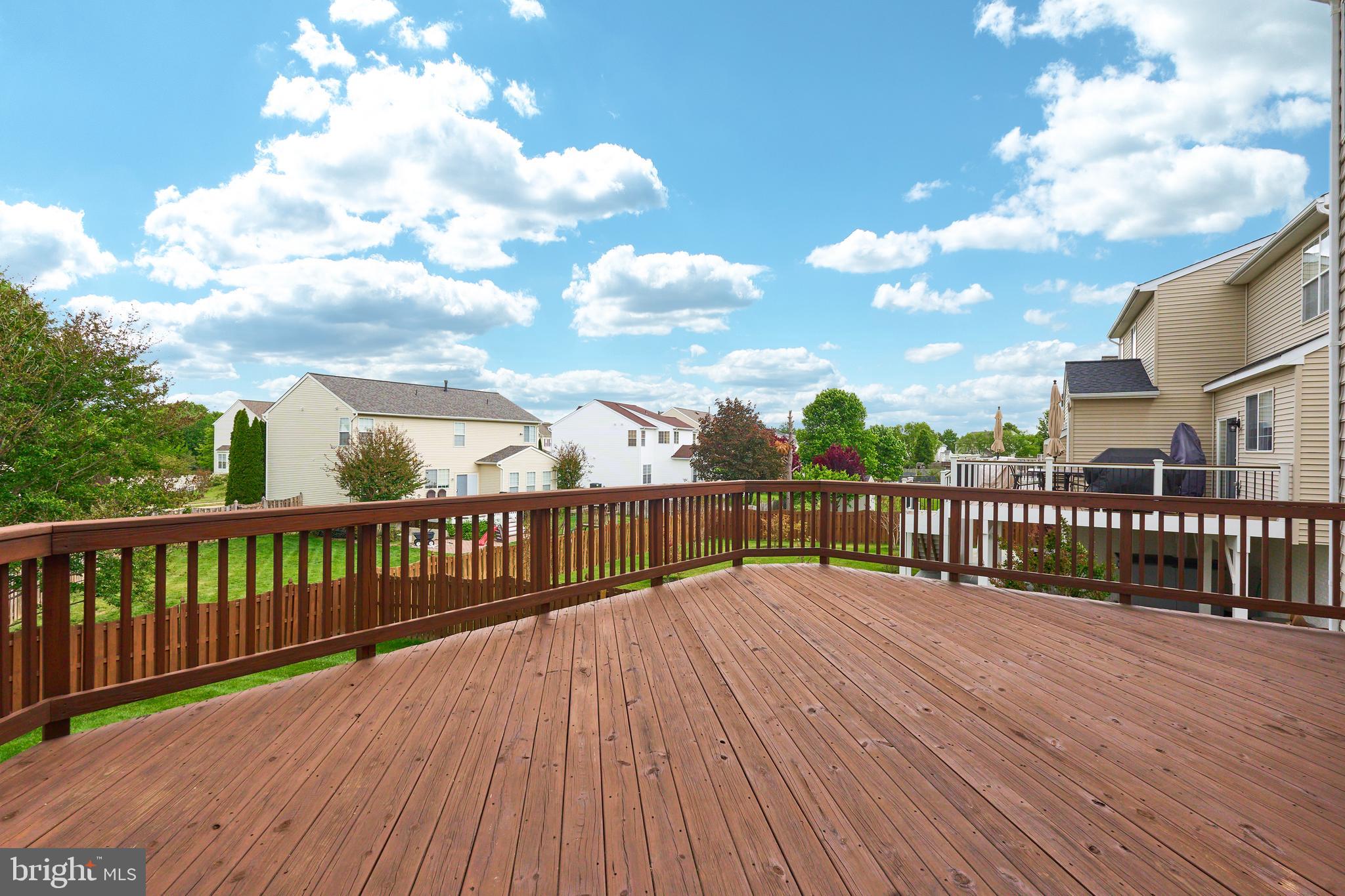 LANIER FARMS - Residential