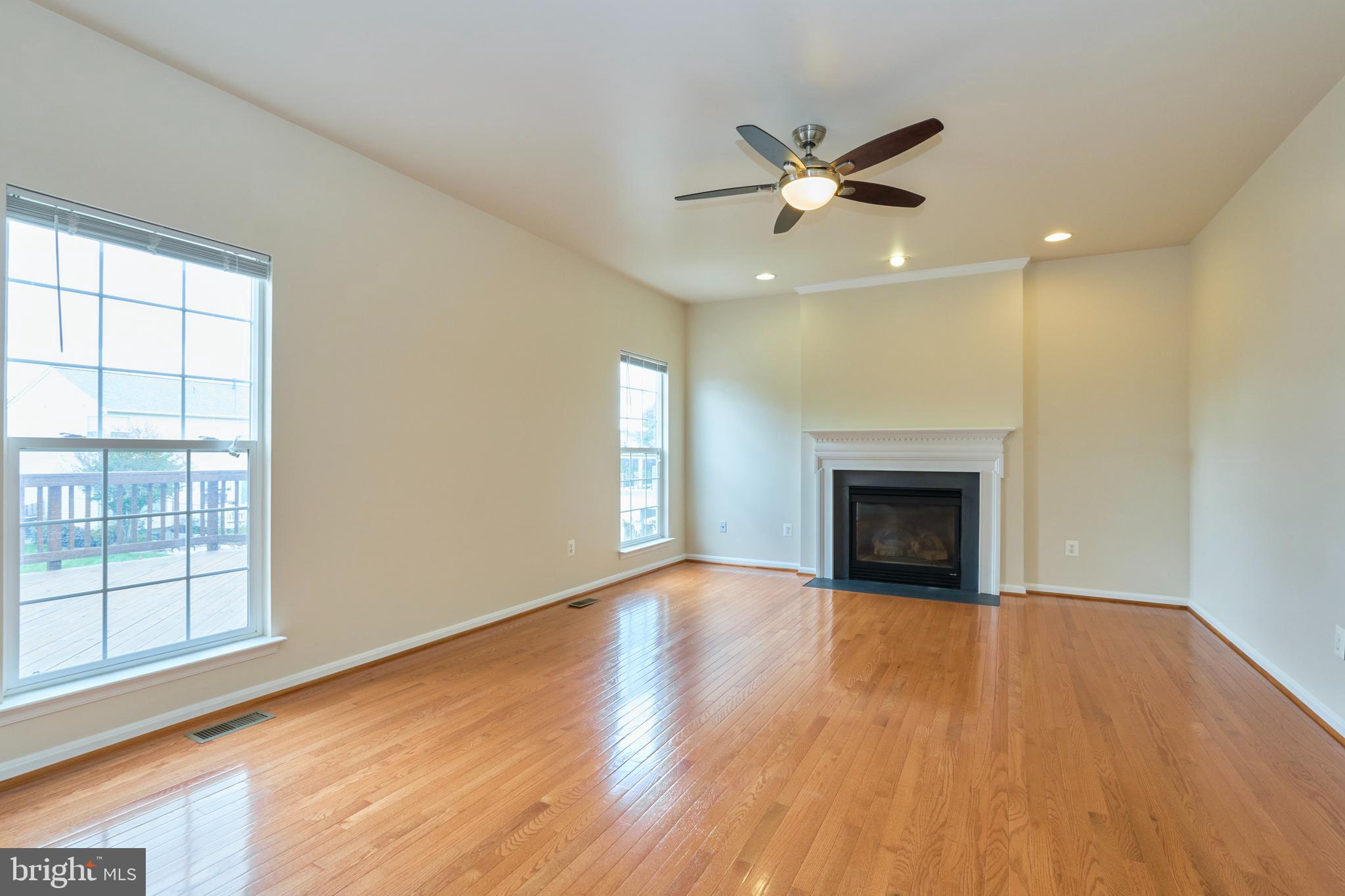 LANIER FARMS - Residential