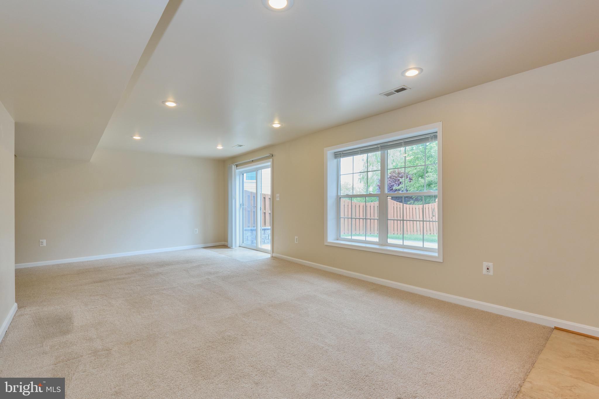 LANIER FARMS - Residential