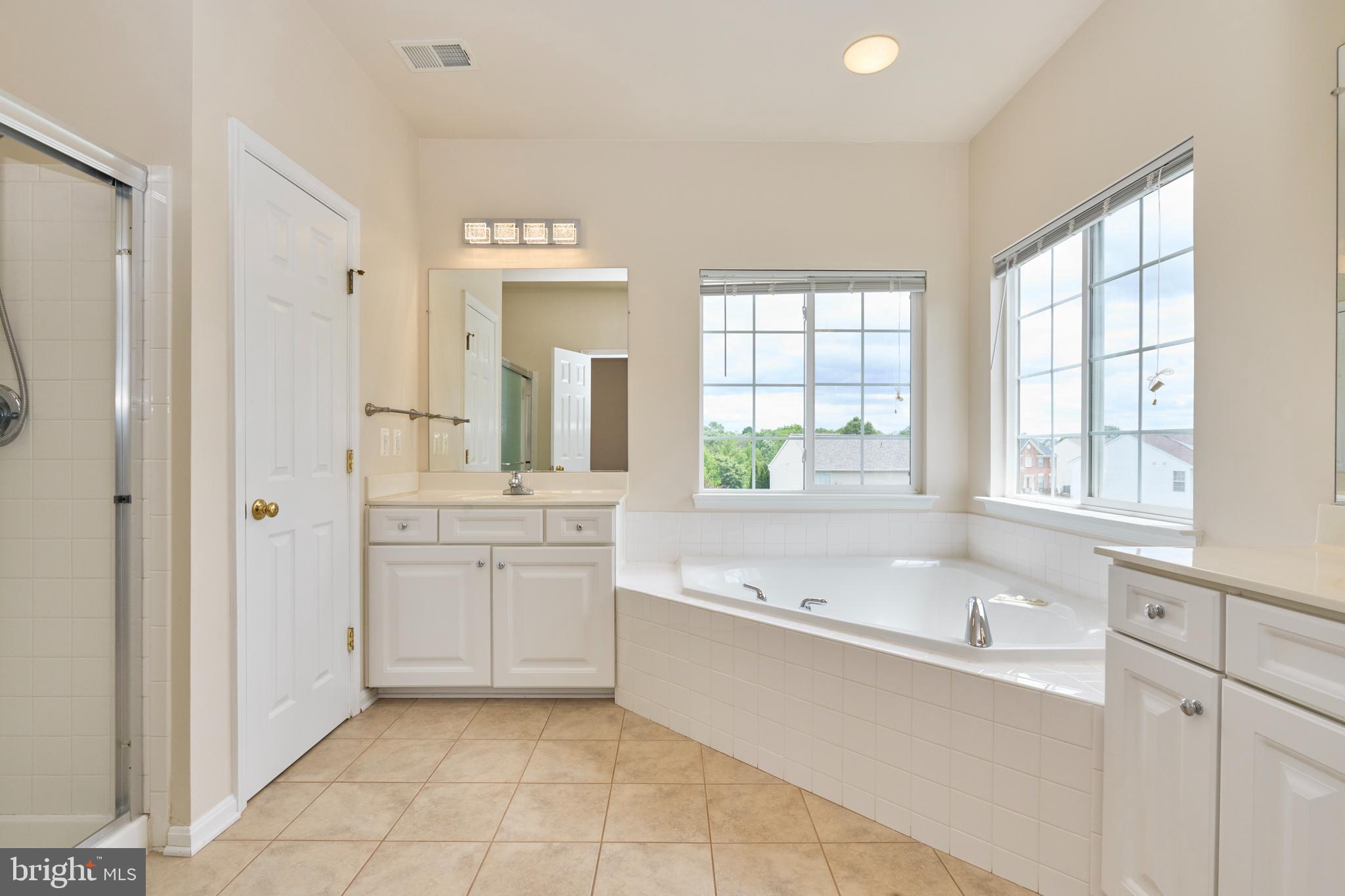 LANIER FARMS - Residential