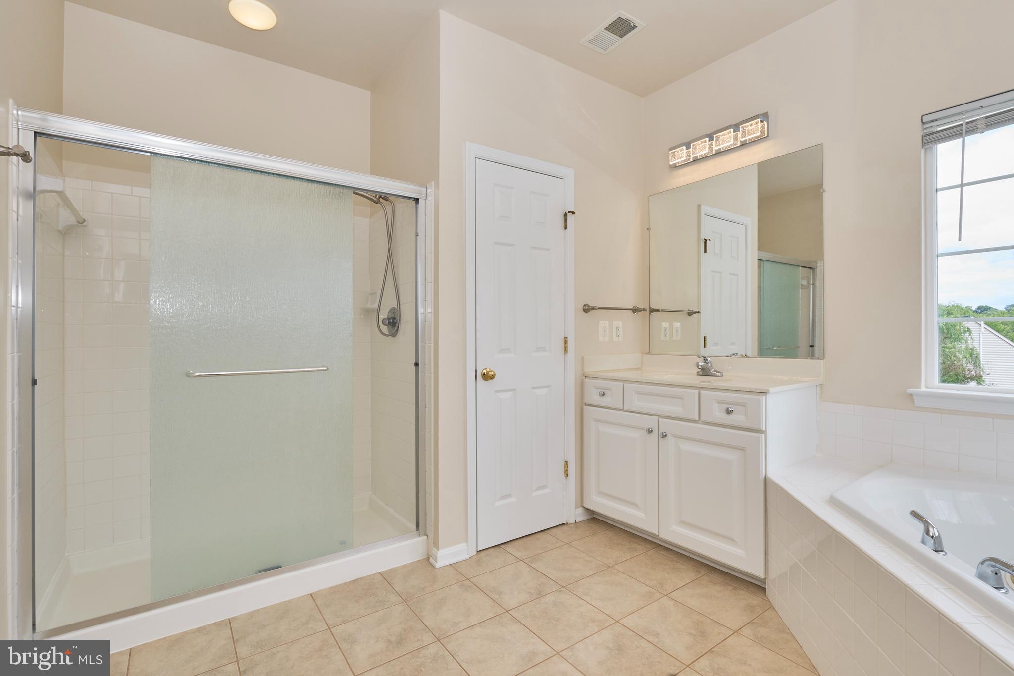 LANIER FARMS - Residential