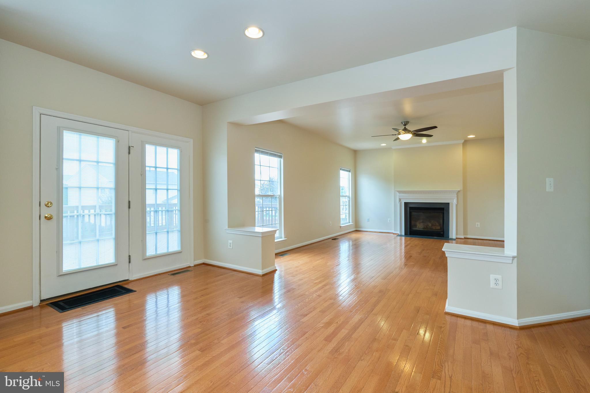 LANIER FARMS - Residential