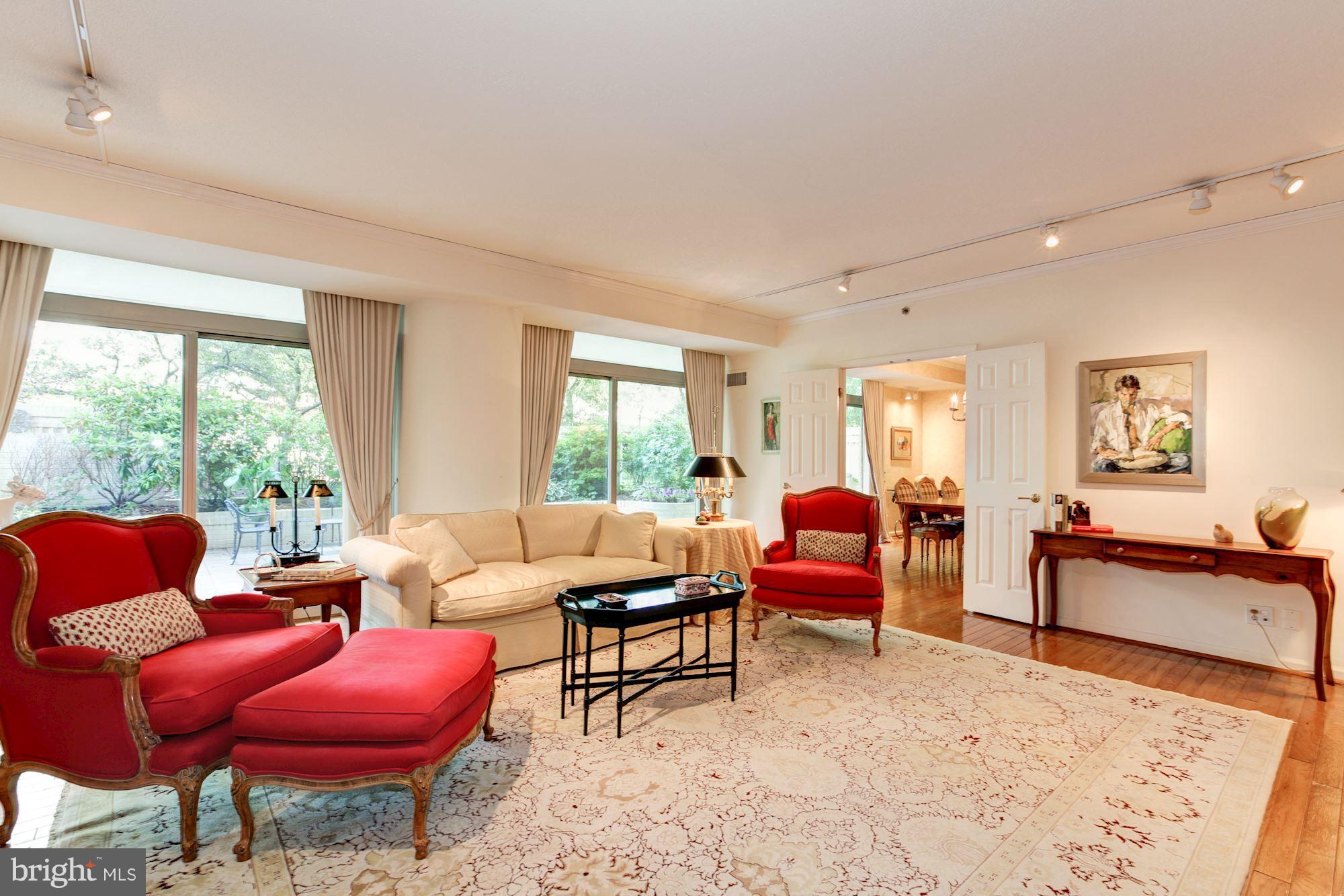 SOMERSET HOUSE 2 - Residential