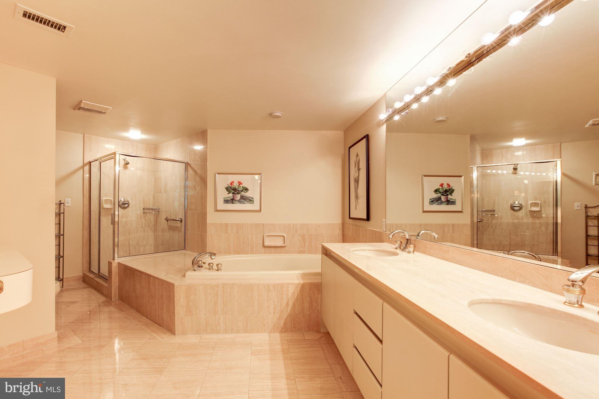 SOMERSET HOUSE 2 - Residential