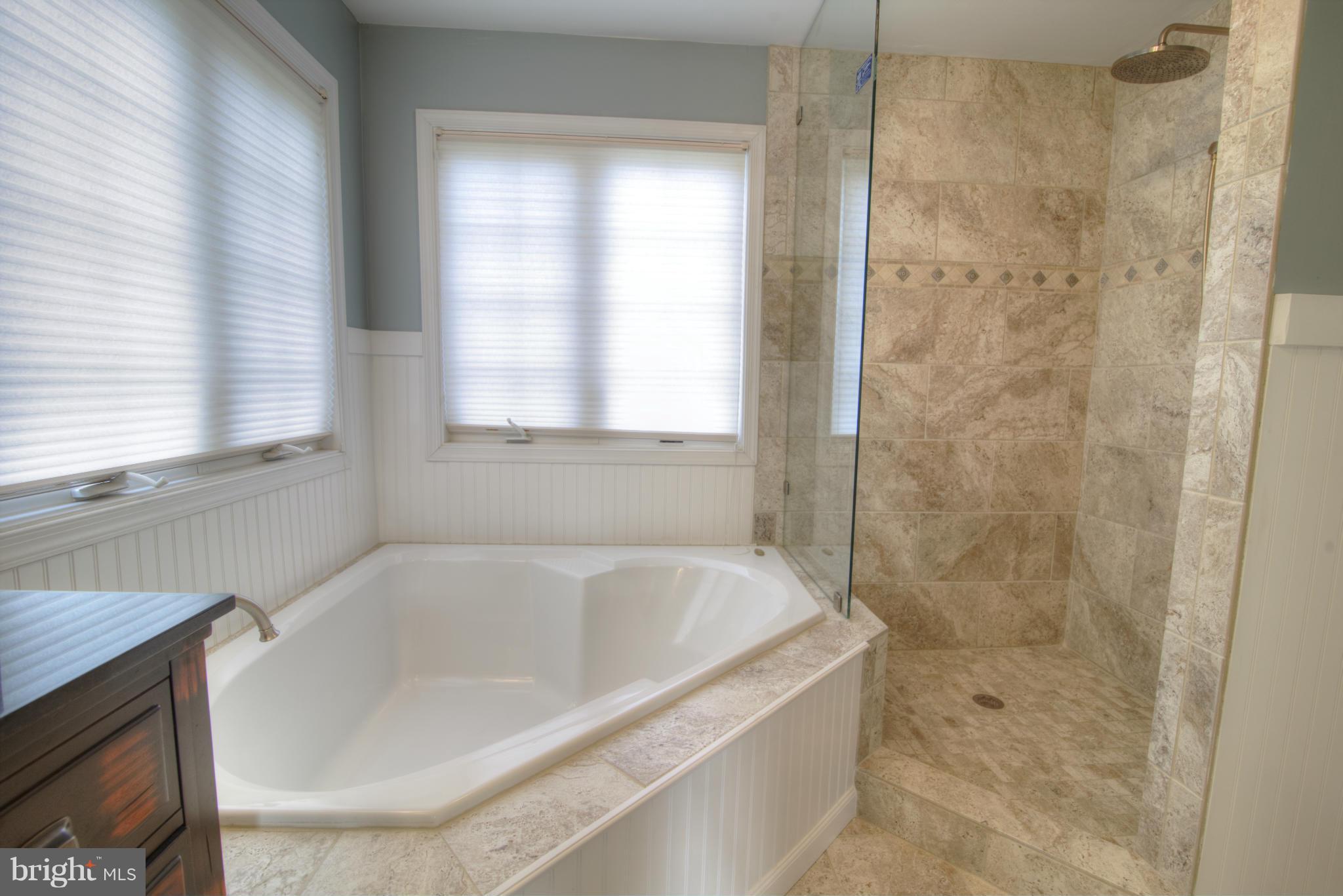 STONELEIGH - Residential