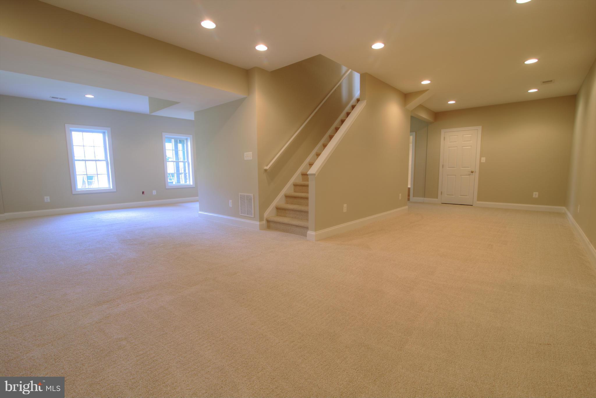 STONELEIGH - Residential