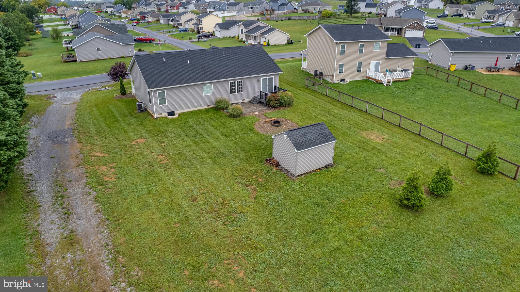 PEBBLE RIDGE - Residential