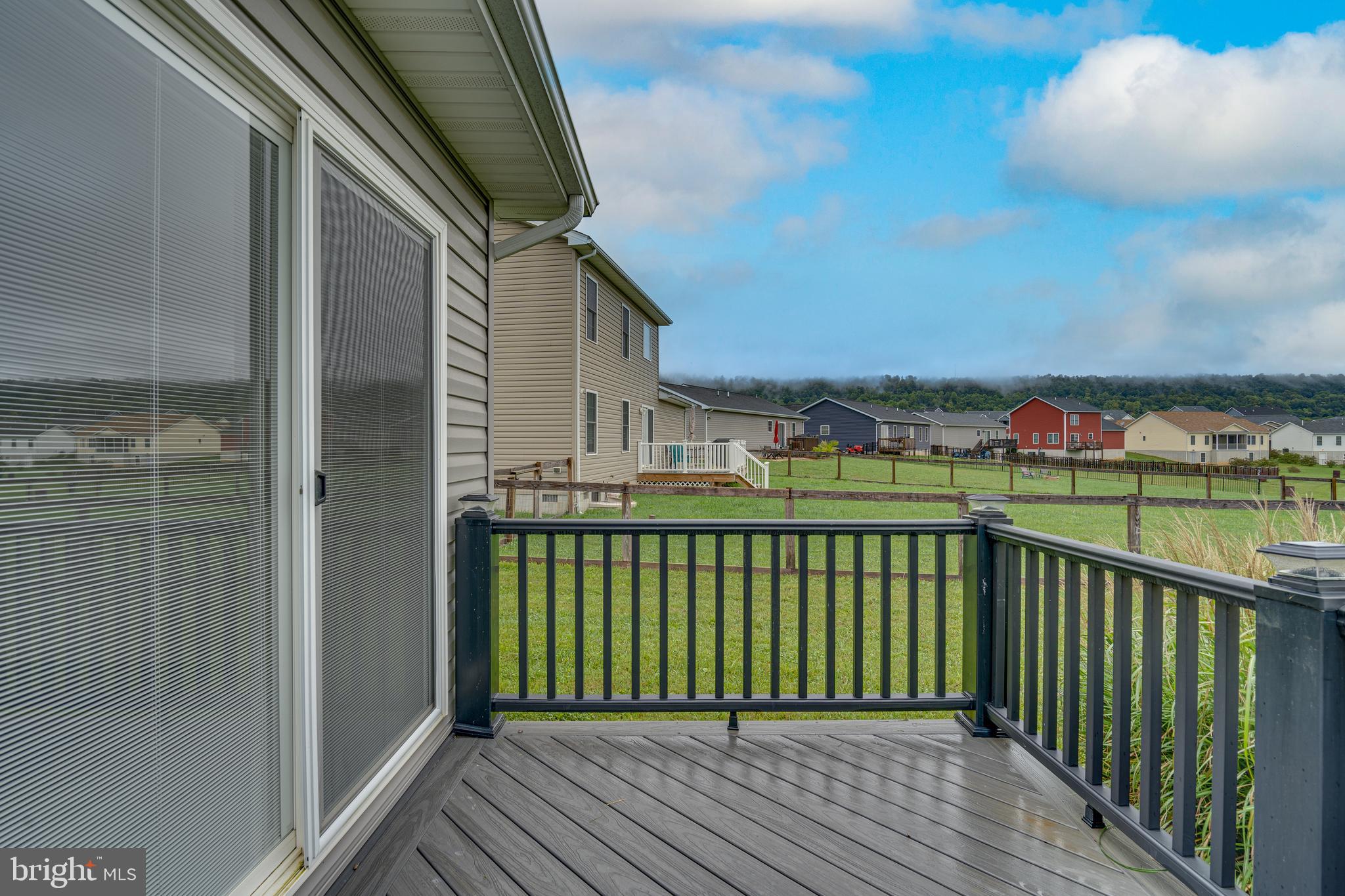 PEBBLE RIDGE - Residential