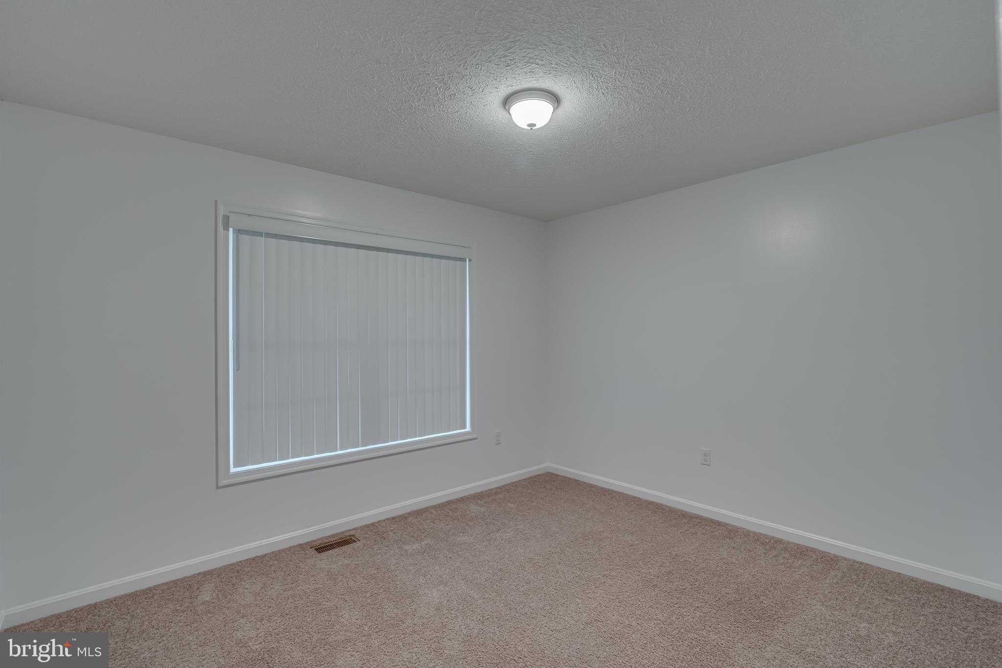 PEBBLE RIDGE - Residential