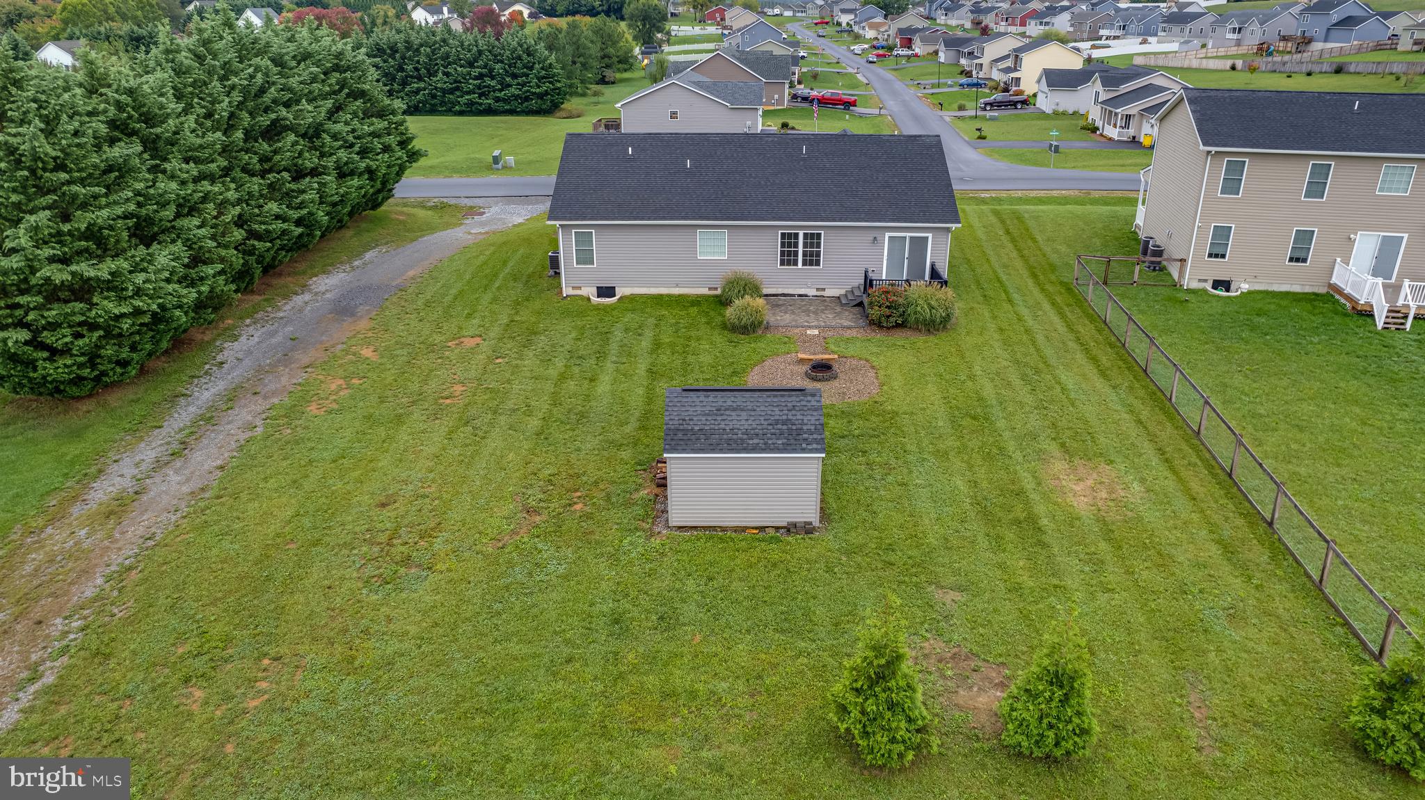 PEBBLE RIDGE - Residential