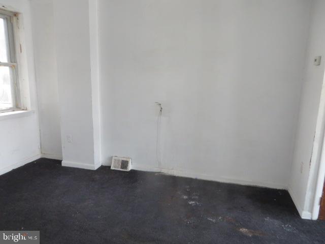 KENSINGTON - Residential