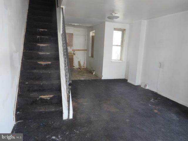 KENSINGTON - Residential