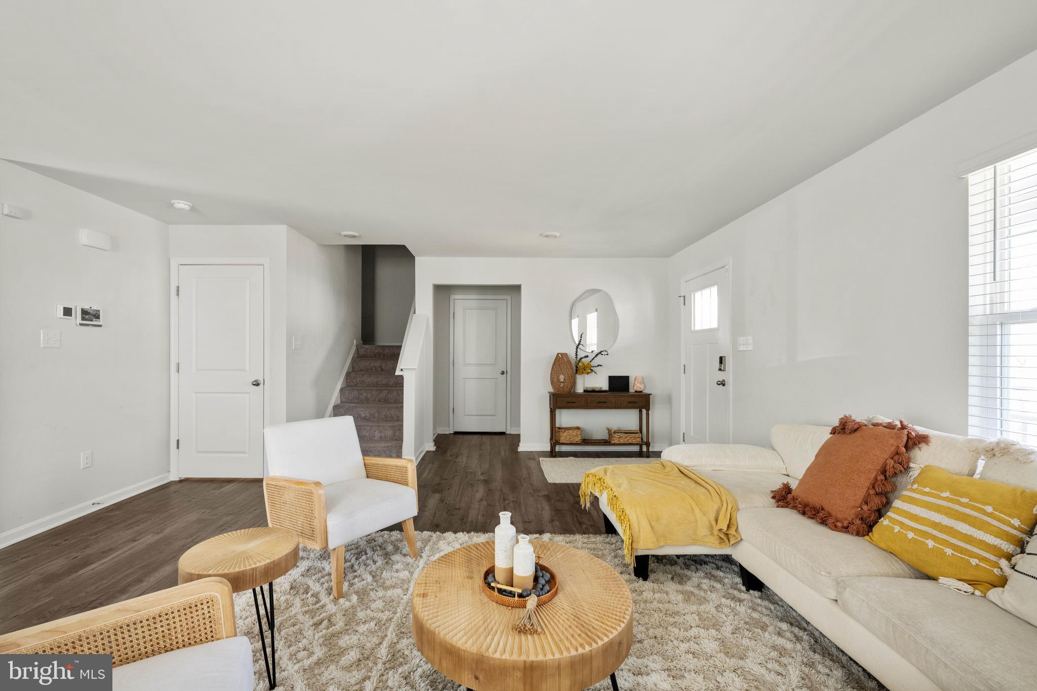 LADYSMITH VILLAGE - Residential