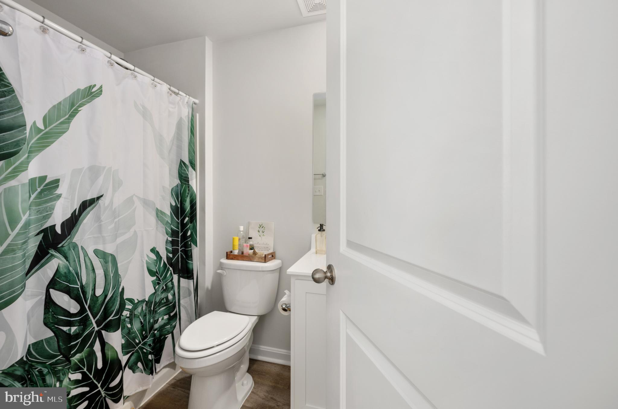 LADYSMITH VILLAGE - Residential