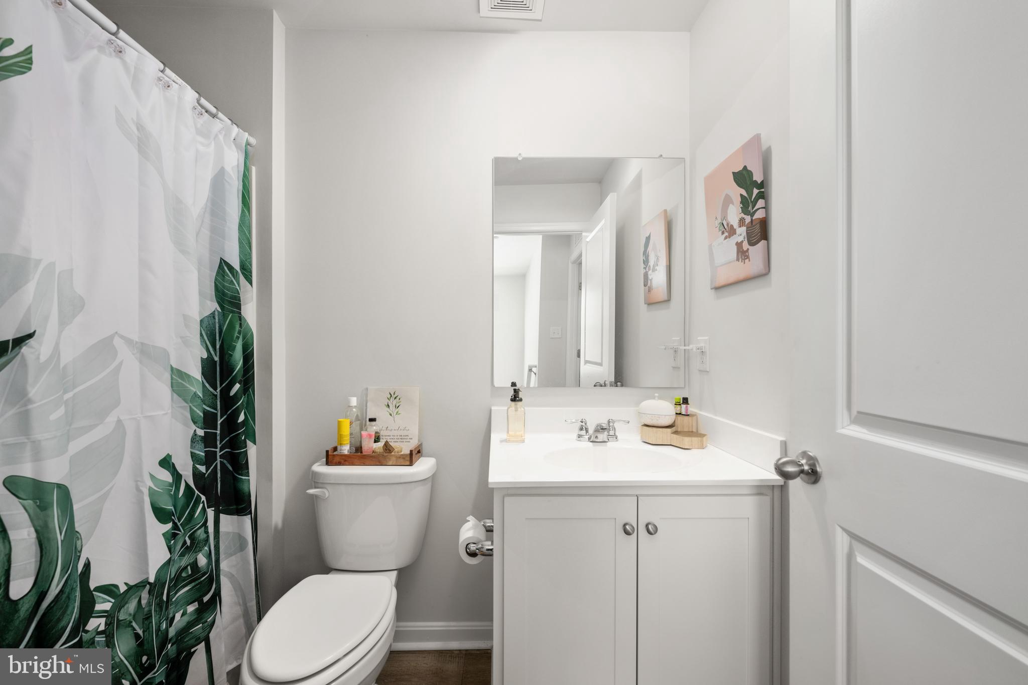 LADYSMITH VILLAGE - Residential