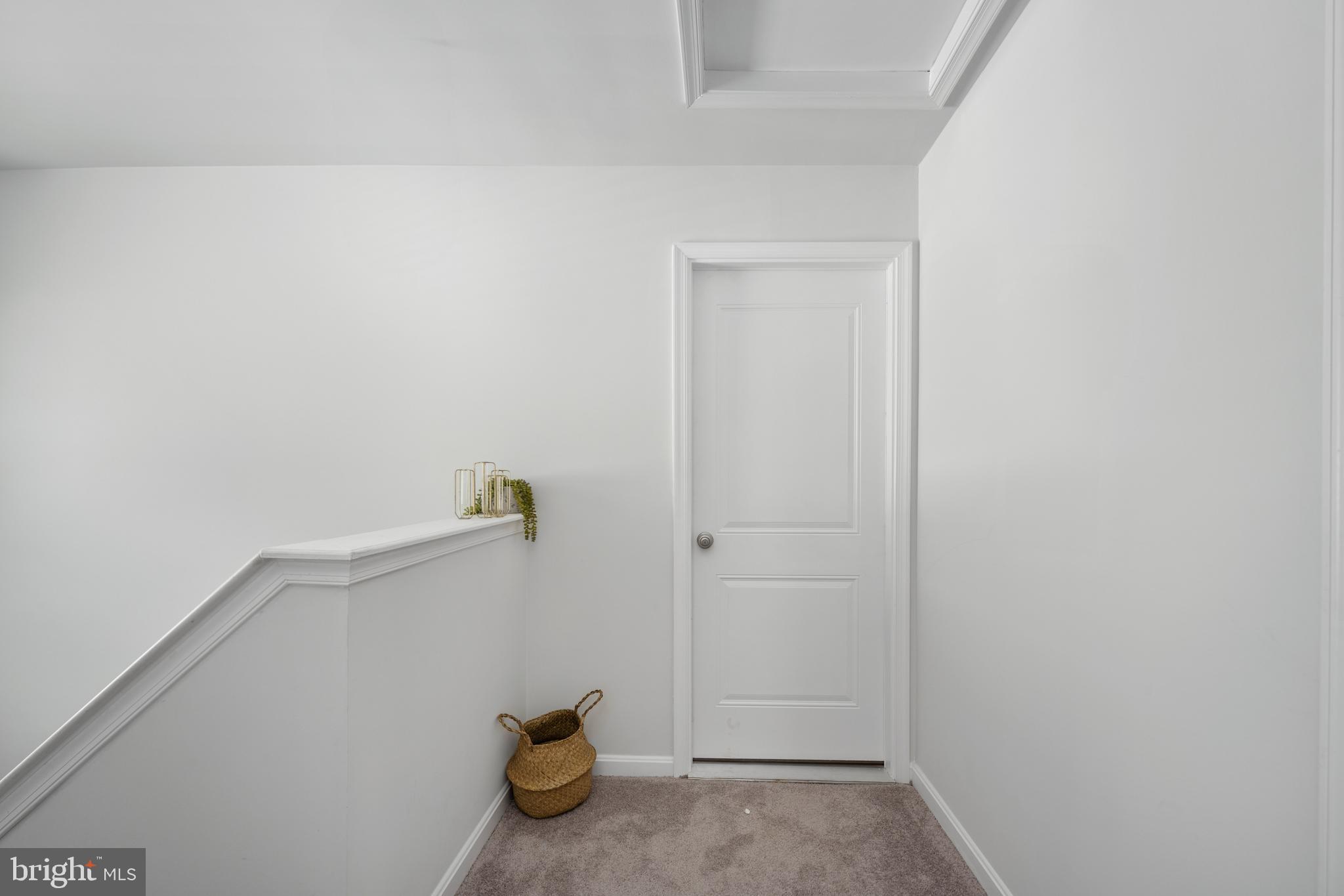 LADYSMITH VILLAGE - Residential