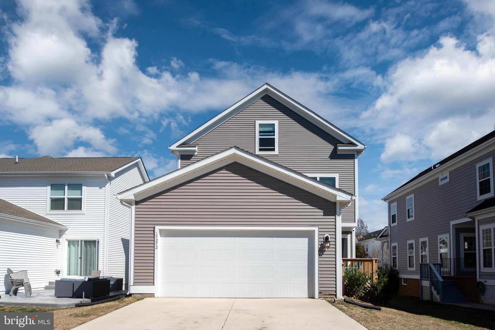 LADYSMITH VILLAGE - Residential