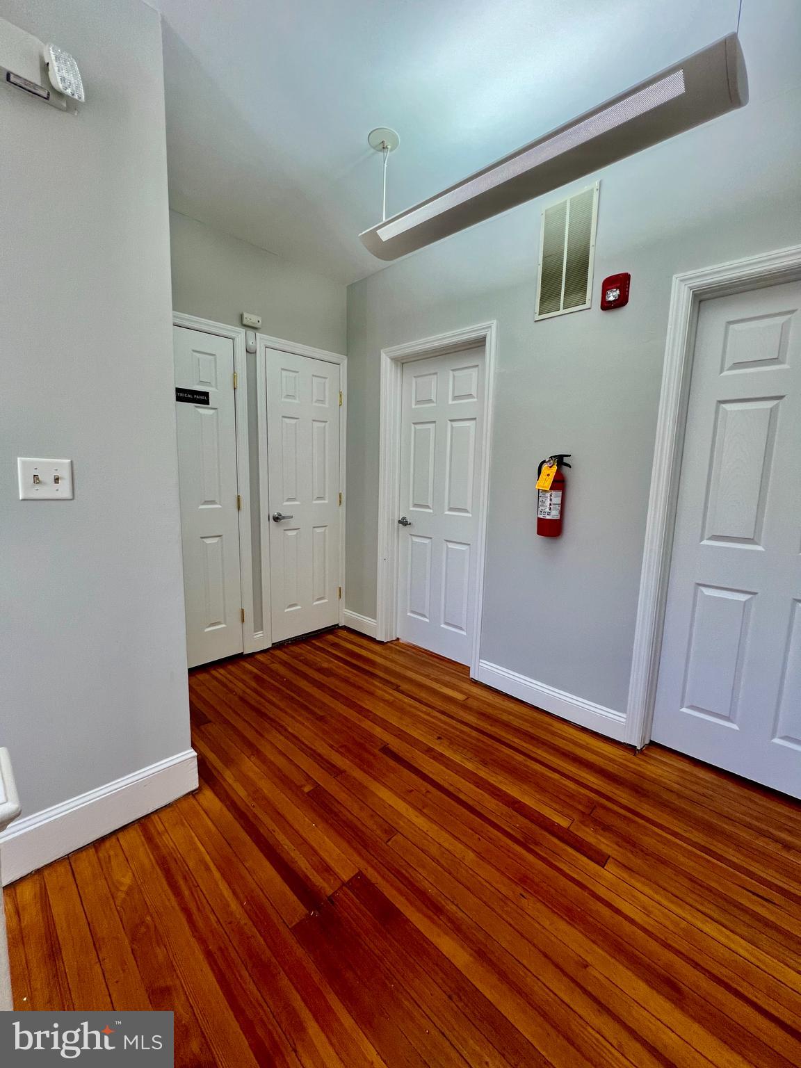 209 LAWRENCE RD ROAD