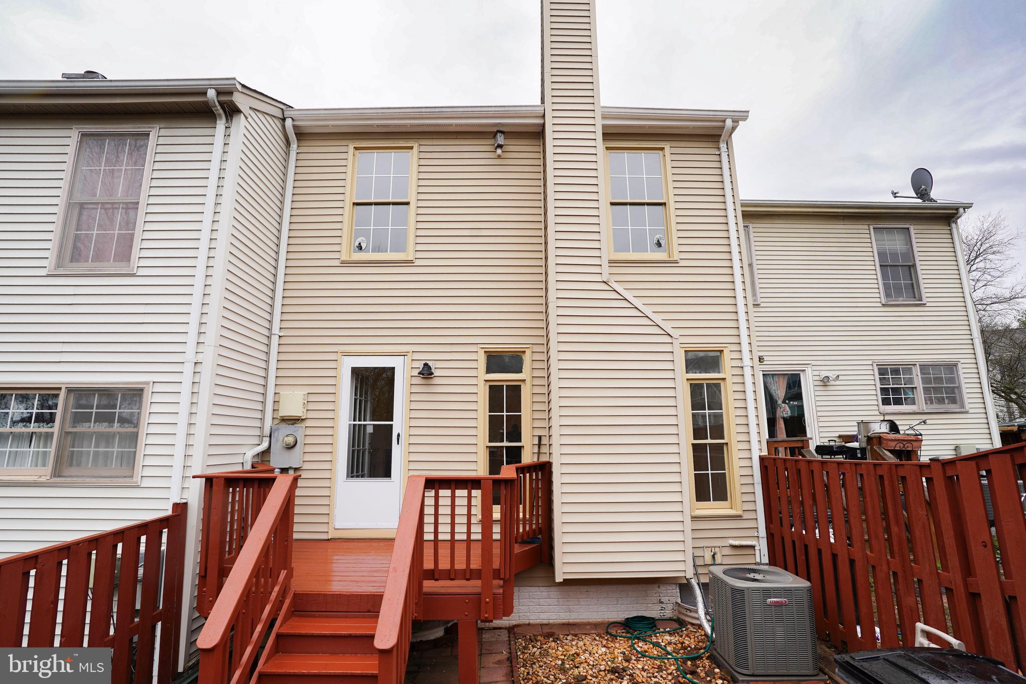 COMPTON VALLEY ESTATES - Residential