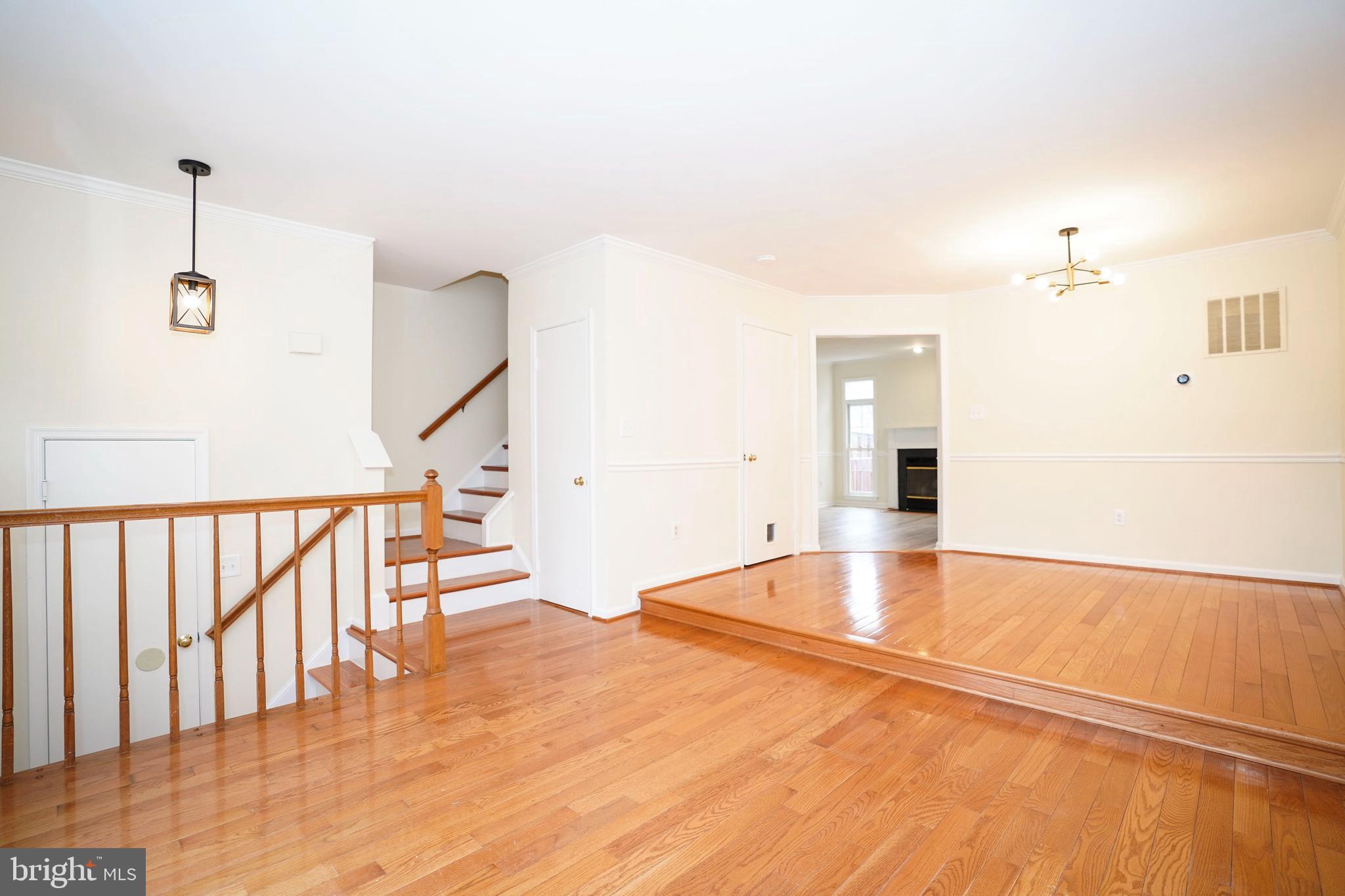 COMPTON VALLEY ESTATES - Residential