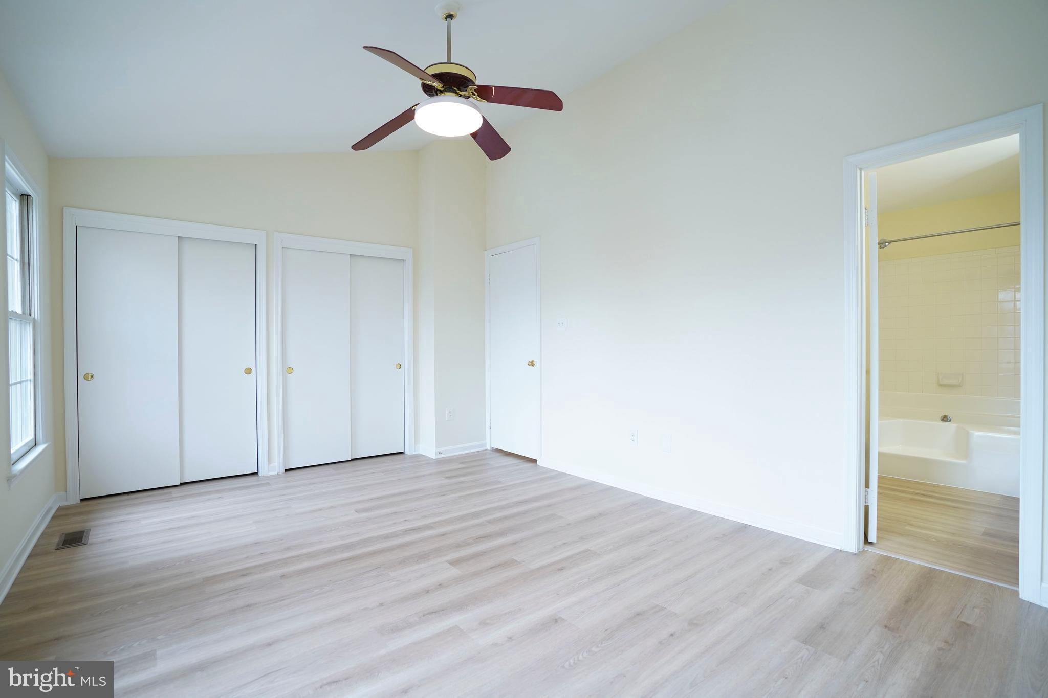 COMPTON VALLEY ESTATES - Residential