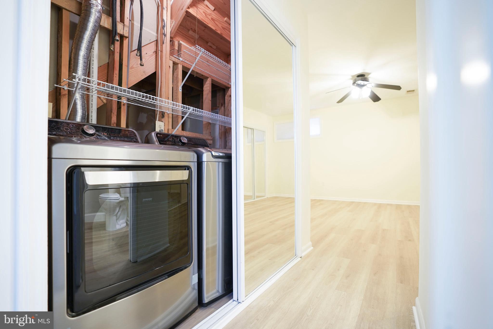 COMPTON VALLEY ESTATES - Residential