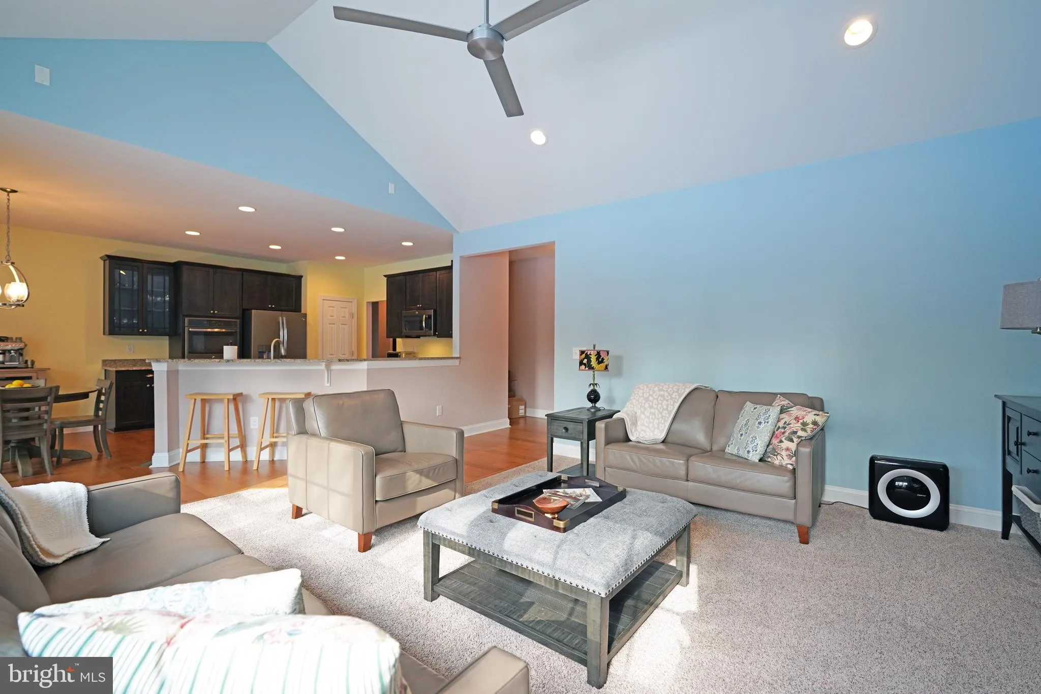 Milton, Delaware 19968, United States, 4 Bedrooms Bedrooms, ,3 BathroomsBathrooms,Residential,Pending,22280