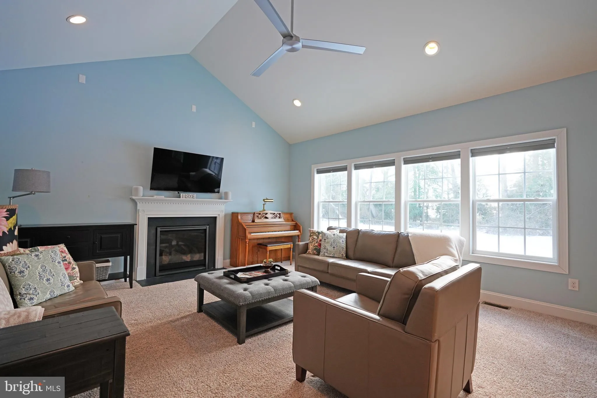 Milton, Delaware 19968, United States, 4 Bedrooms Bedrooms, ,3 BathroomsBathrooms,Residential,Pending,22280