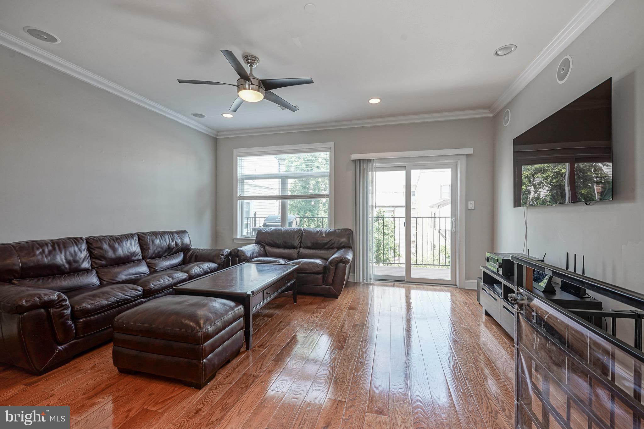 FISHTOWN - Residential