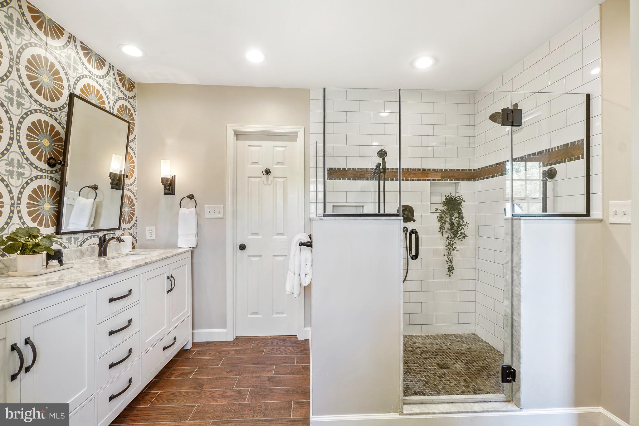 BRADMOOR - Residential