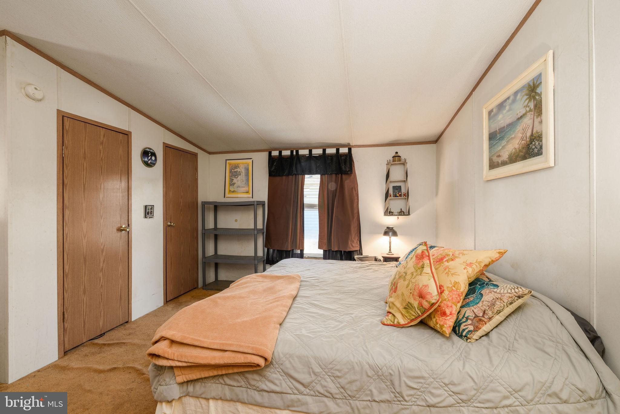 REHOBOTH SHORES MHP - Residential