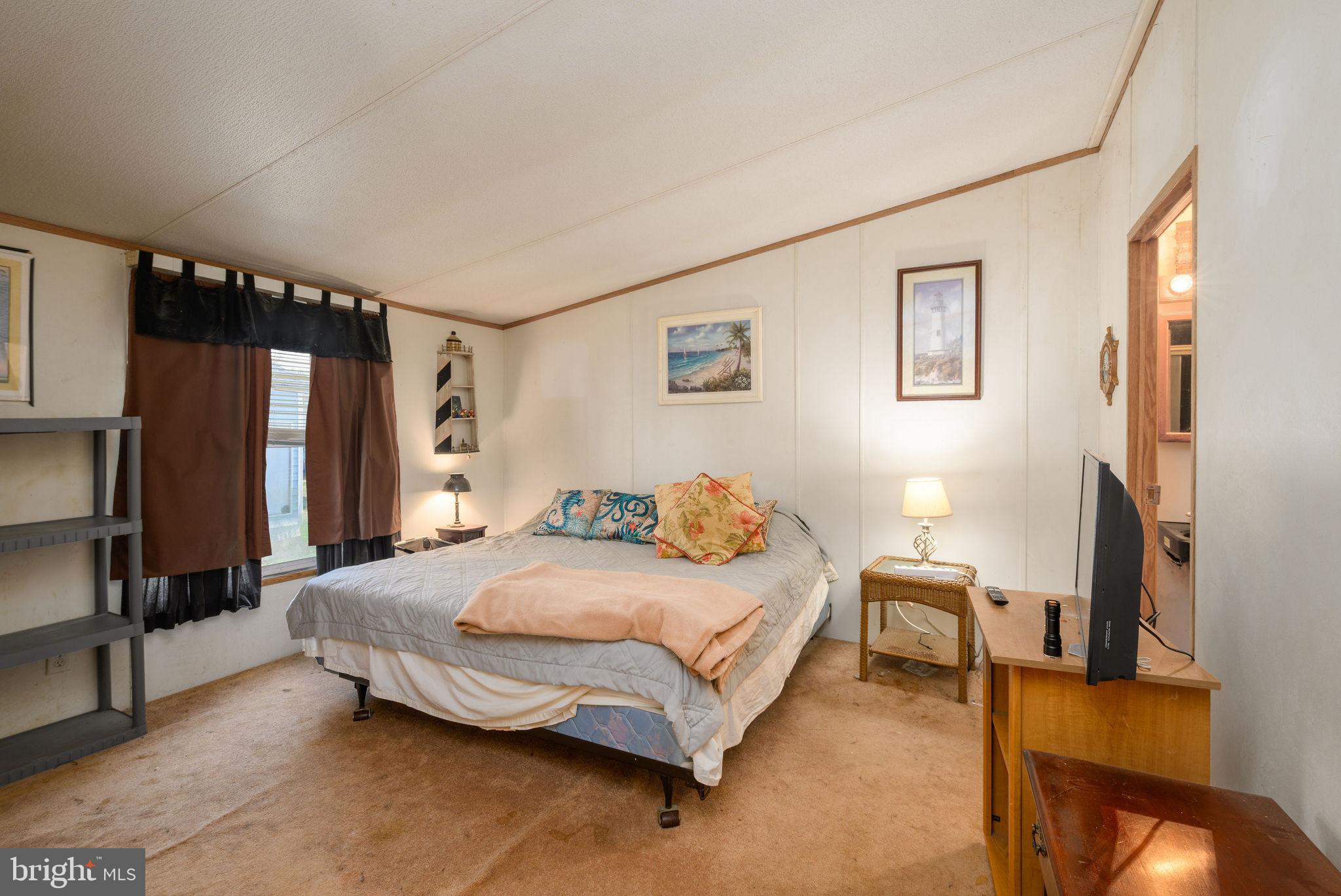 REHOBOTH SHORES MHP - Residential