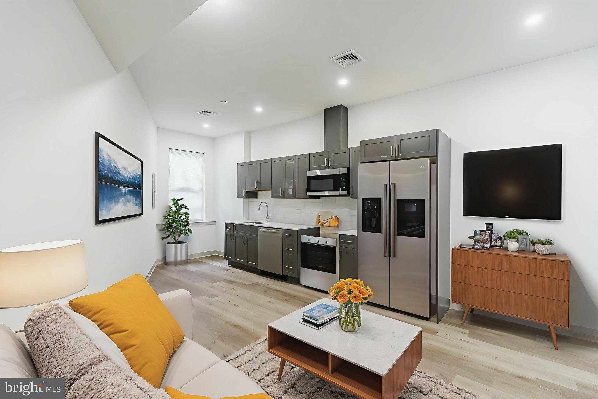 723 N SHEDWICK STREET