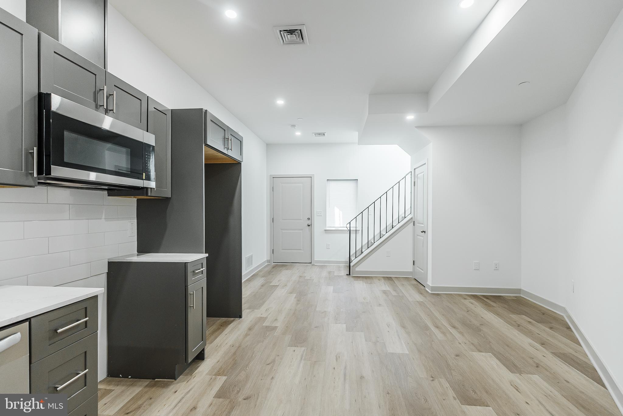 723 N SHEDWICK STREET