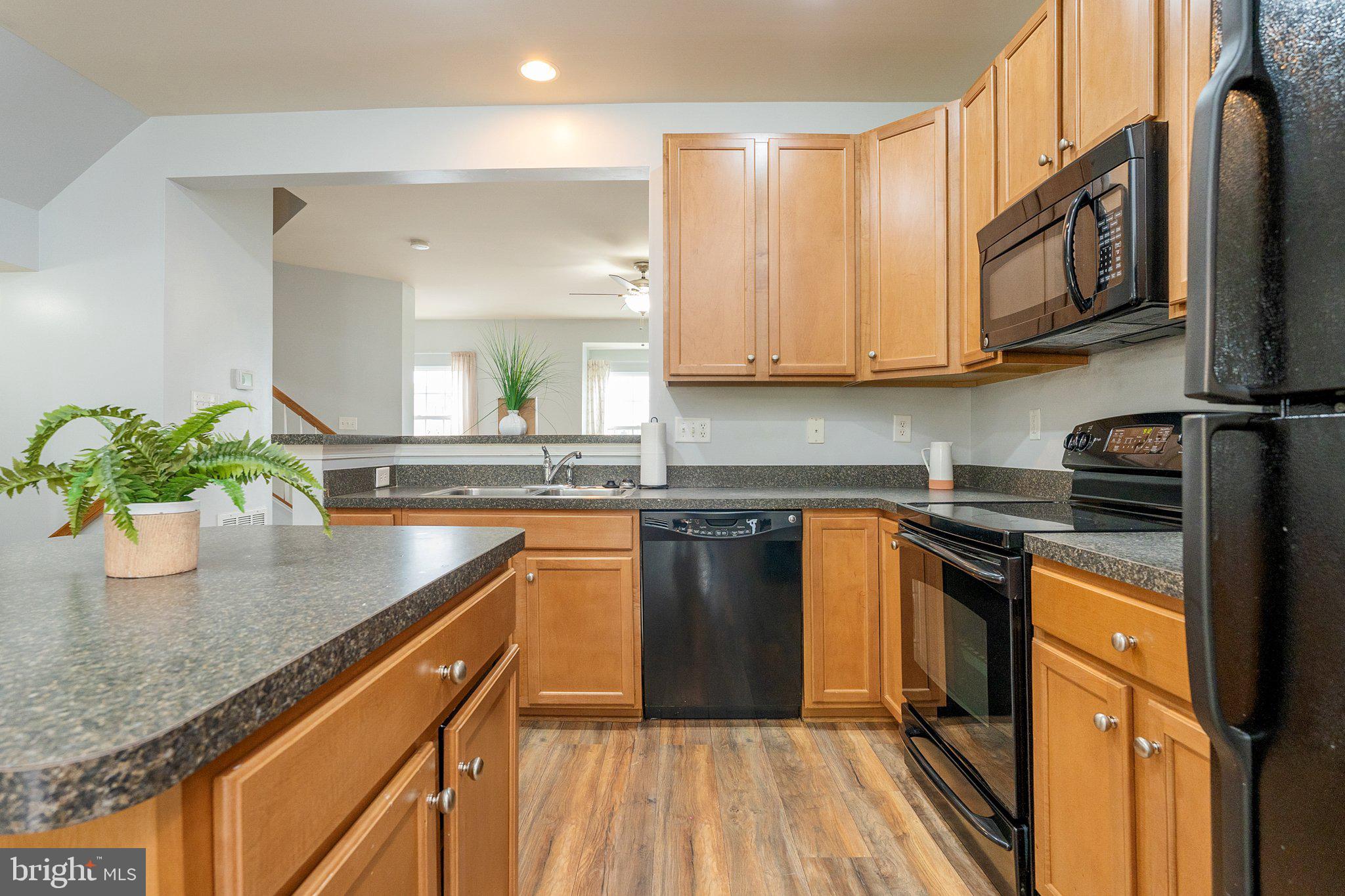 BROOKFIELD ON THE POTOMAC - Residential