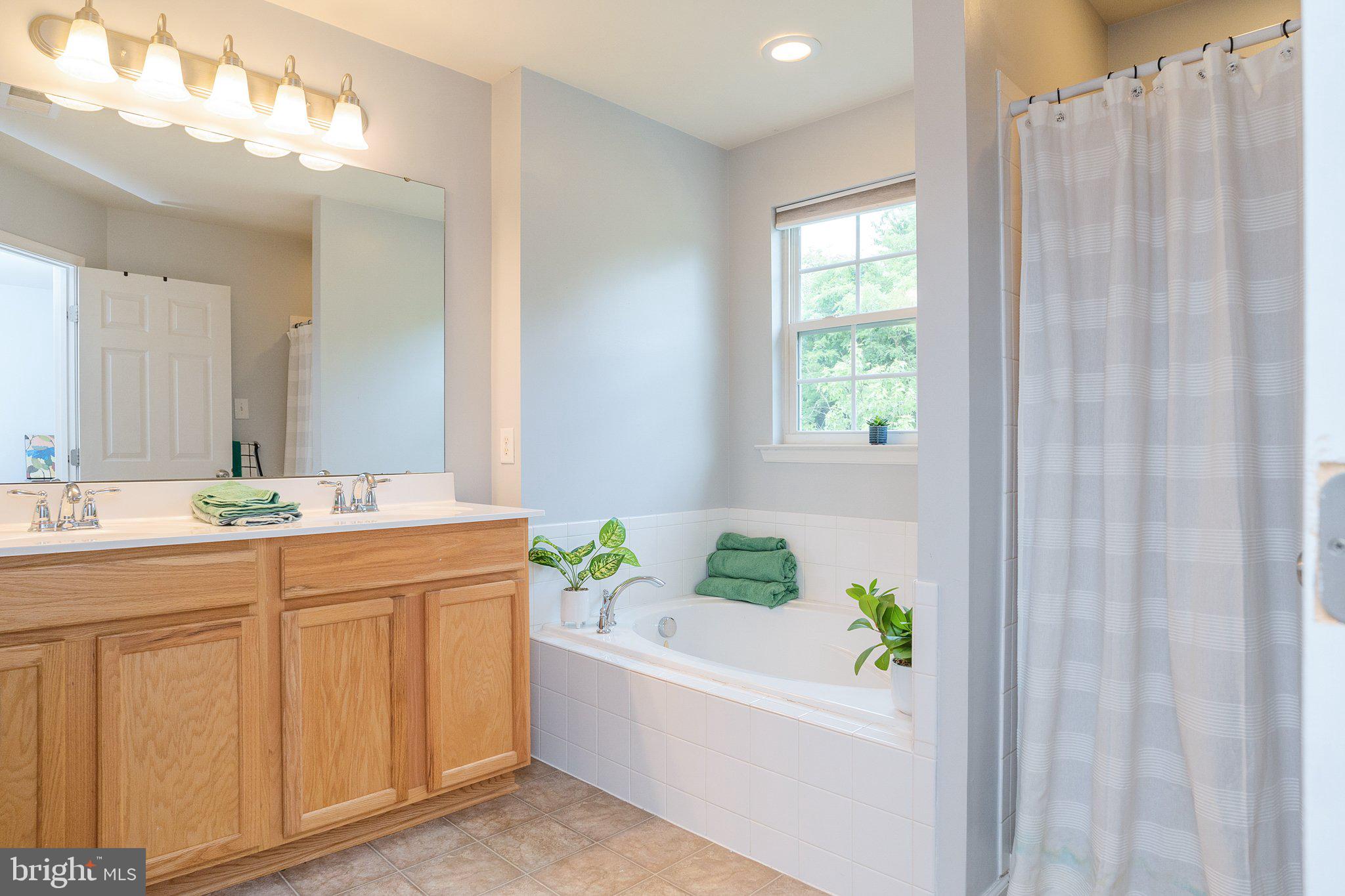 BROOKFIELD ON THE POTOMAC - Residential