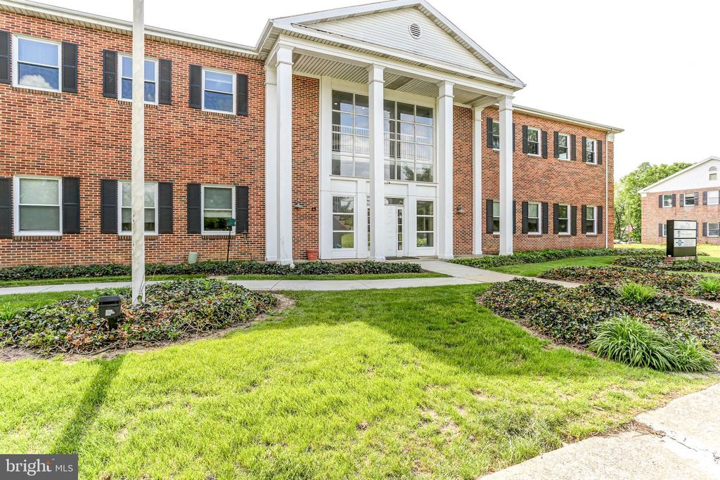 Photo of 704 Lisburn Rd #203, CAMP HILL, PA 17001 (MLS # PACB2050760)