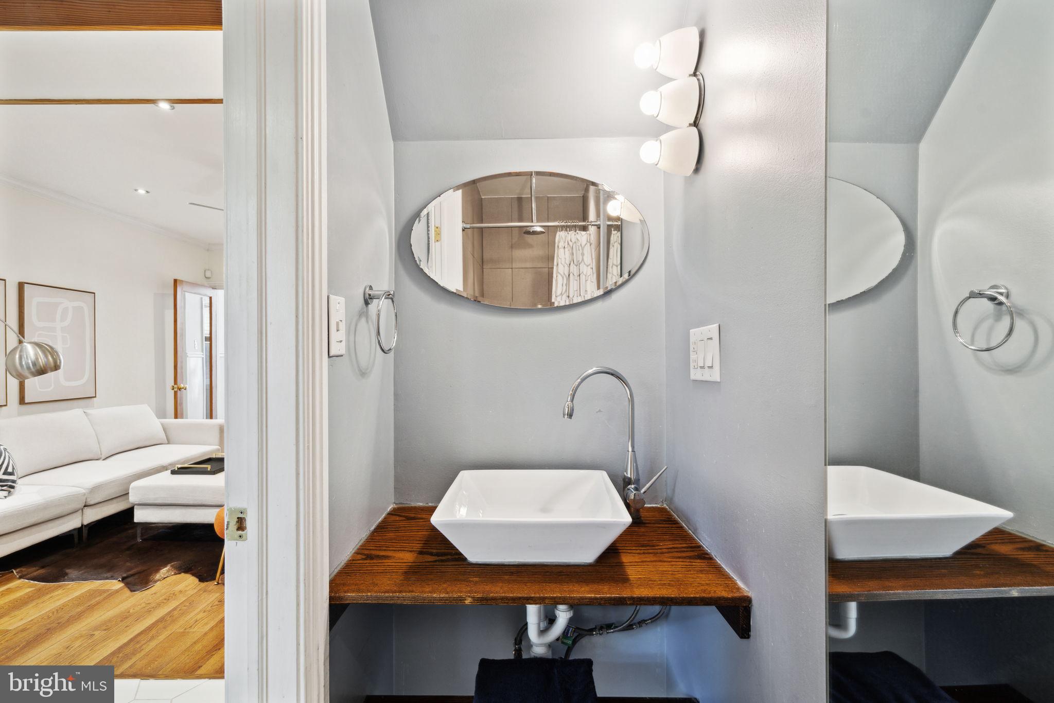 GRADUATE HOSPITAL - Residential